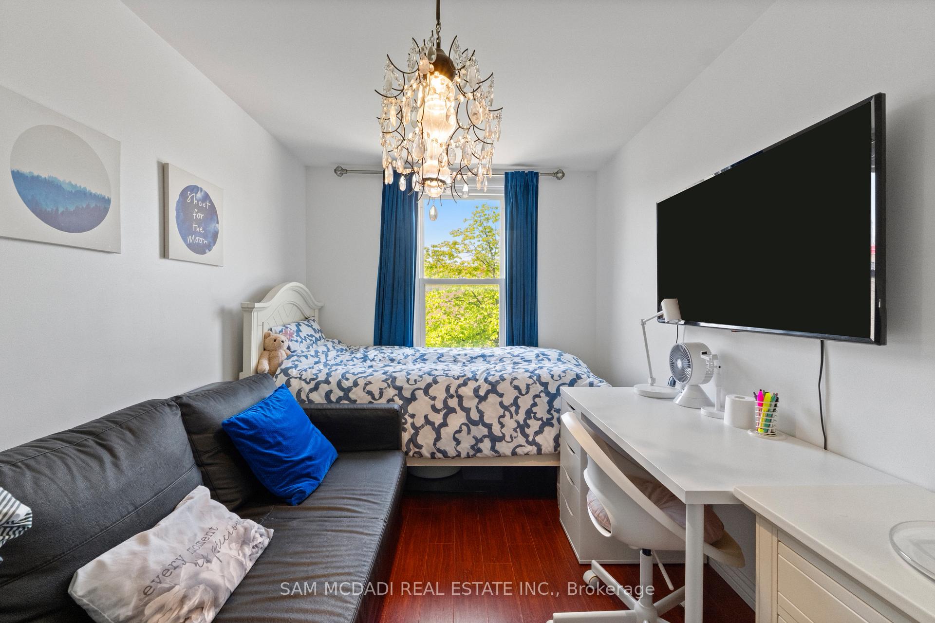 Photo 19 of 19 Toffee Court, Etobicoke, New Toronto — HOMEH