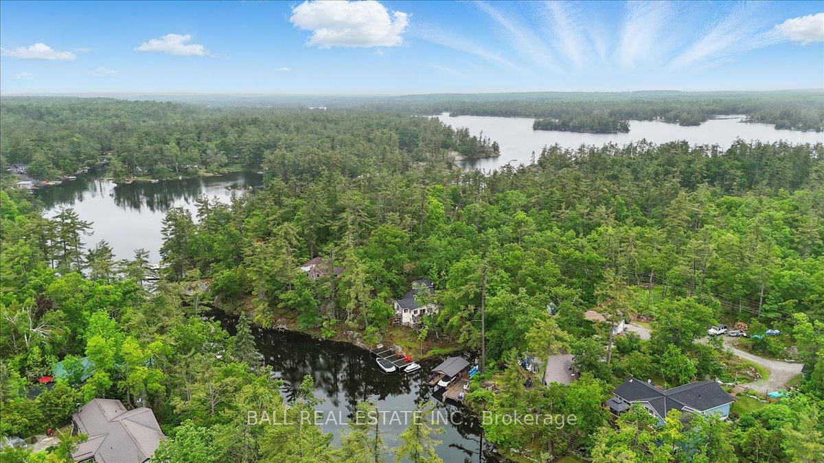 Photo 12 of 3559 Harbour Point Lane, Selwyn — HOMEH