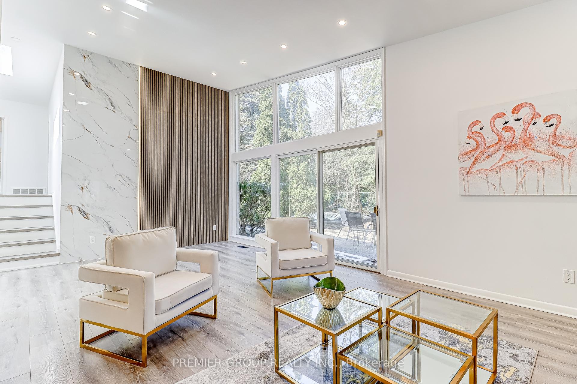 Photo 11 of 83 Larkfield Drive, North York, Banbury-Don Mills — HOMEH