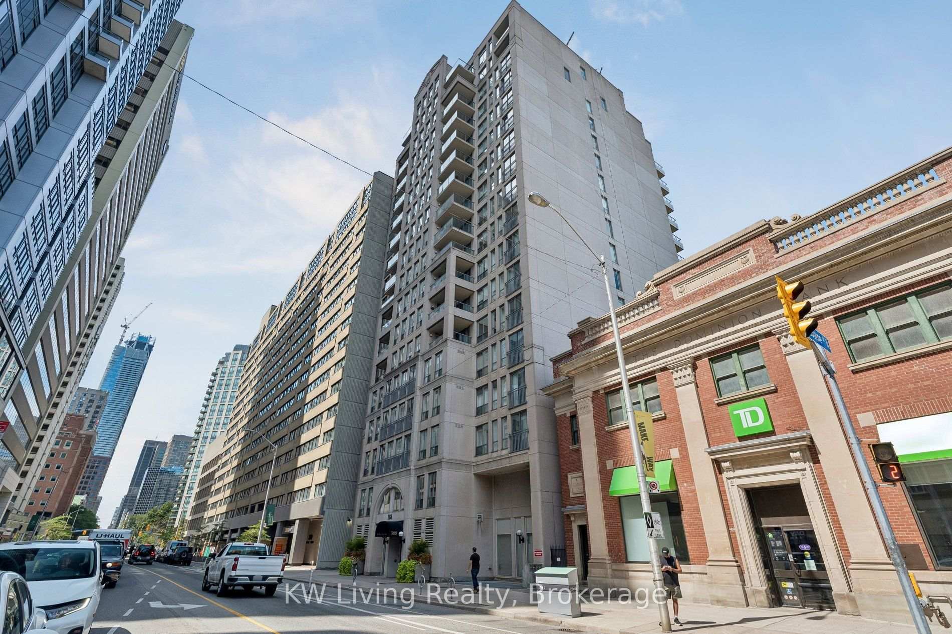 Photo 31 of Unit 707, 388 Bloor Street E, Toronto, Rosedale-Moore Park — HOMEH