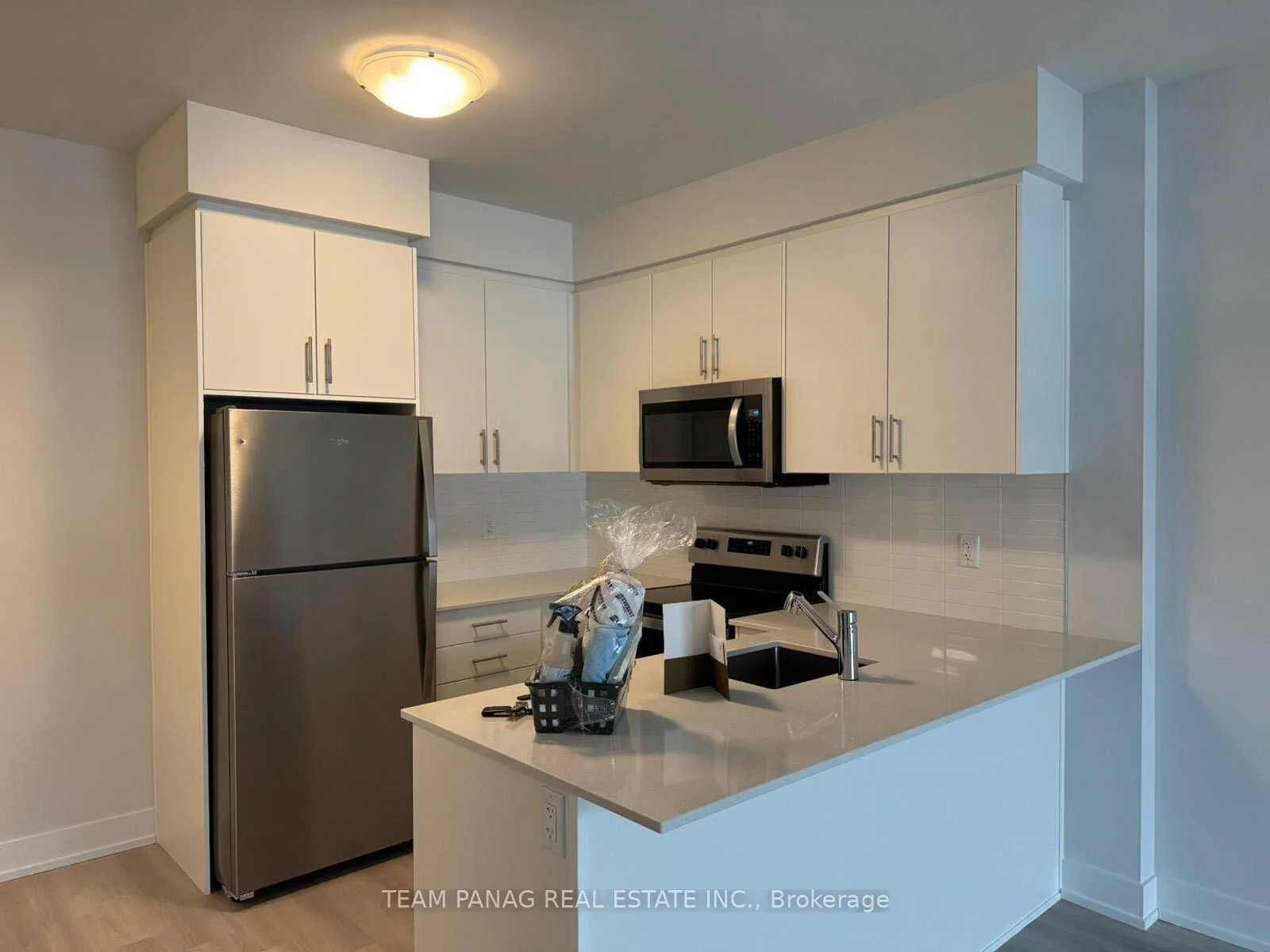Photo 11 of Unit 315, 1100 Lackner Place, Kitchener, Grand River North — HOMEH