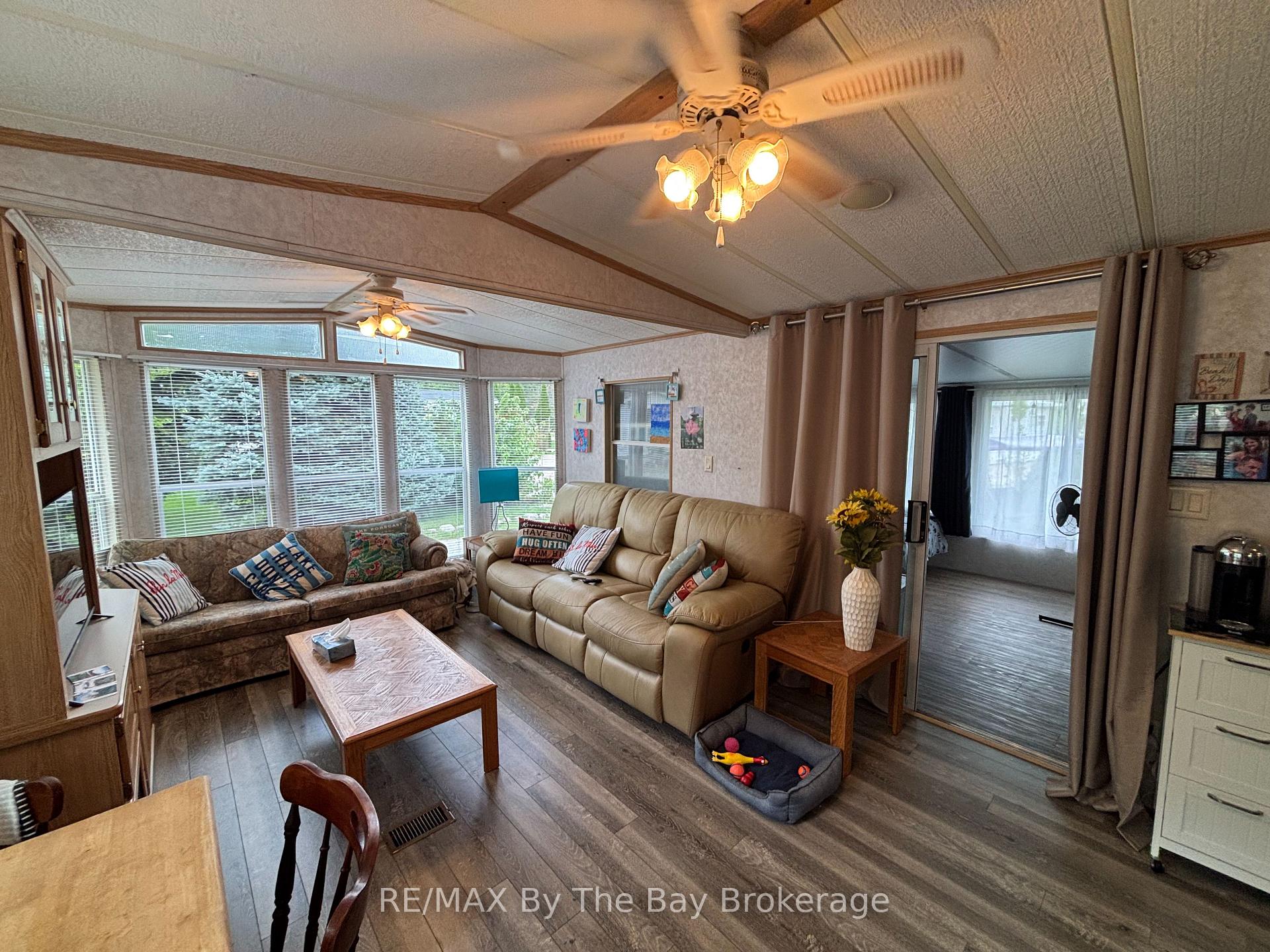Photo 15 of Unit 168, 85 Theme Park Drive, Wasaga Beach — HOMEH