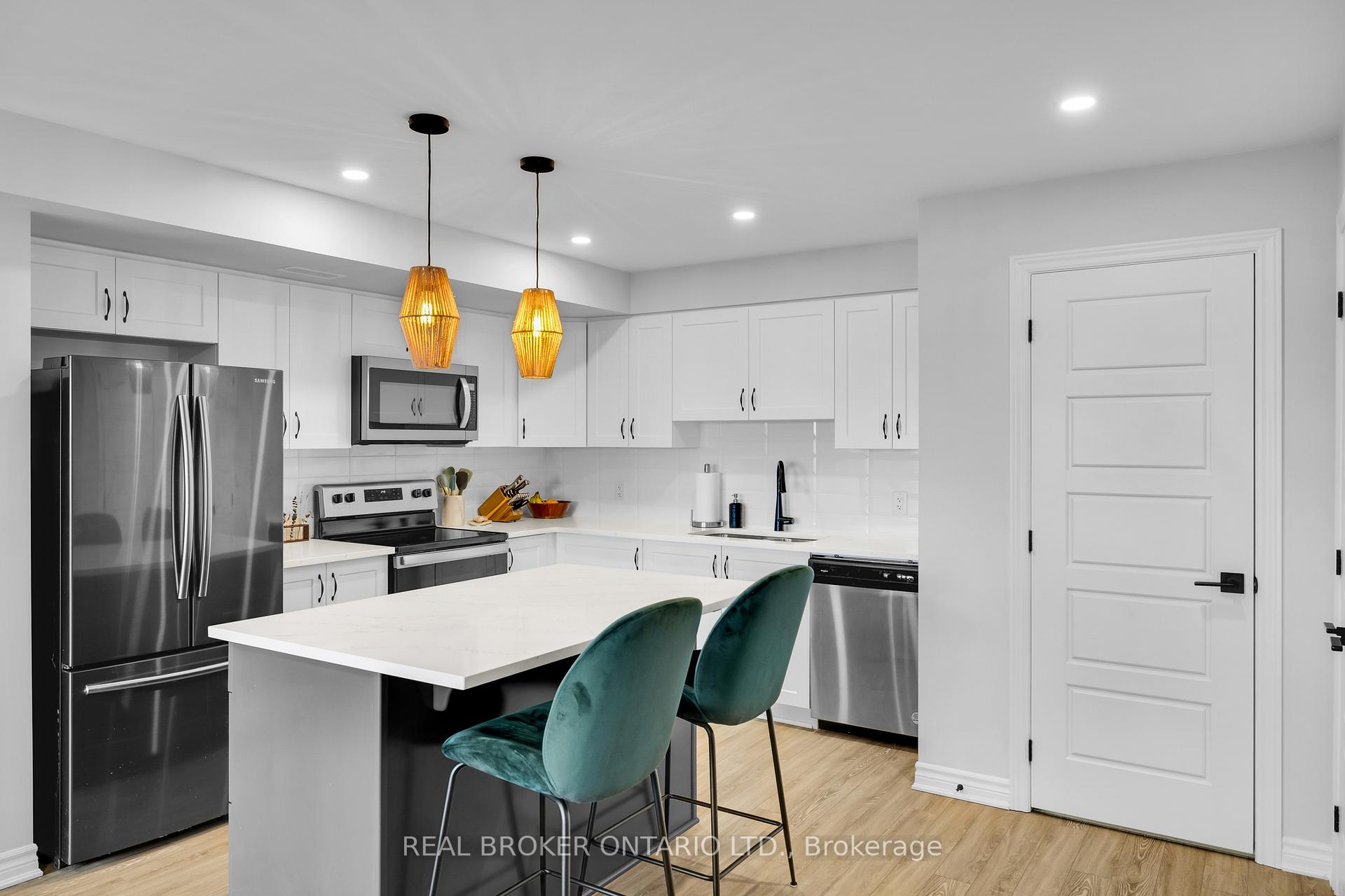 Photo 8 of 405 Pilot Private, Ottawa, Kanata - Emerald Meadows/Trailwest — HOMEH