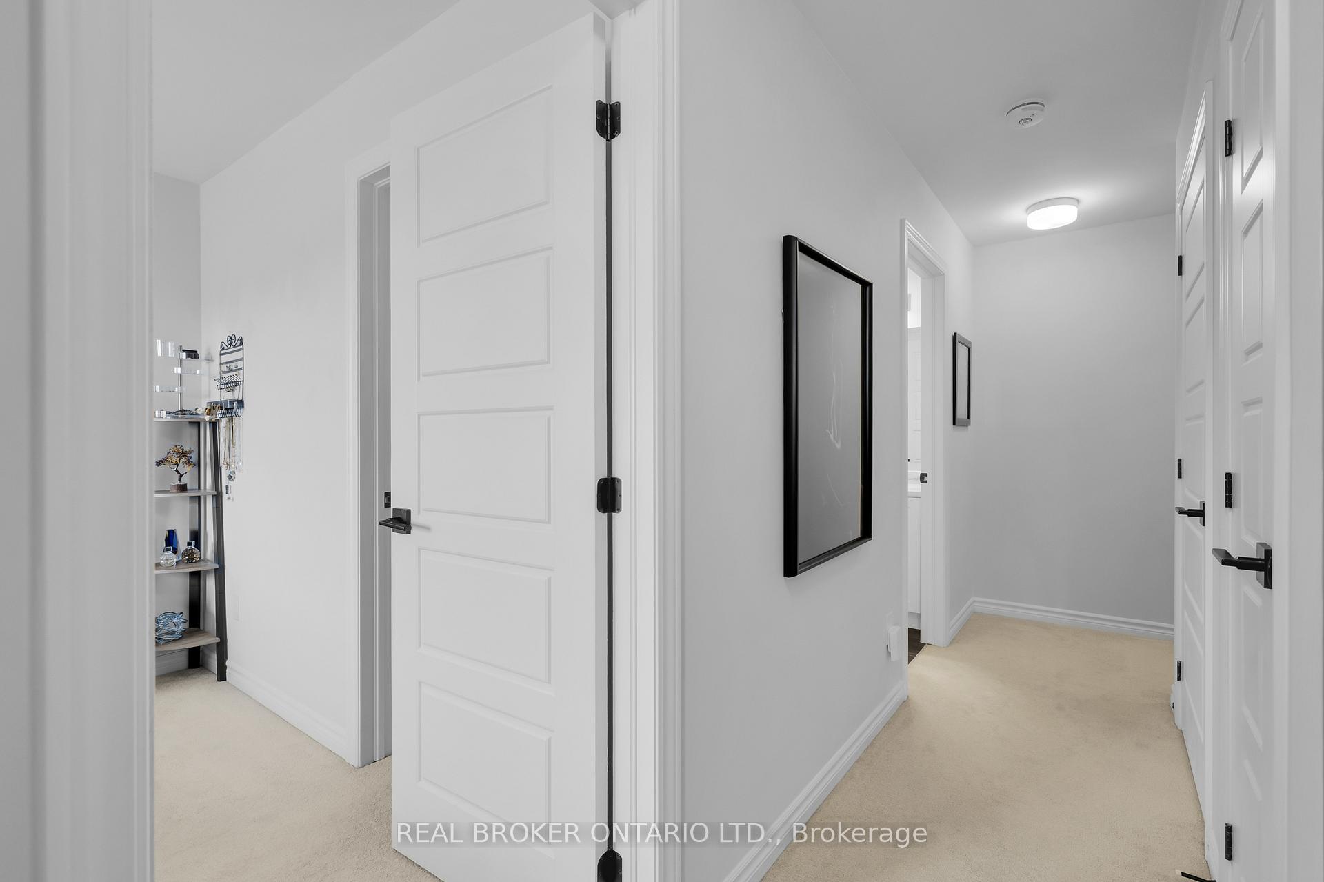 Photo 13 of 405 Pilot Private, Ottawa, Kanata - Emerald Meadows/Trailwest — HOMEH