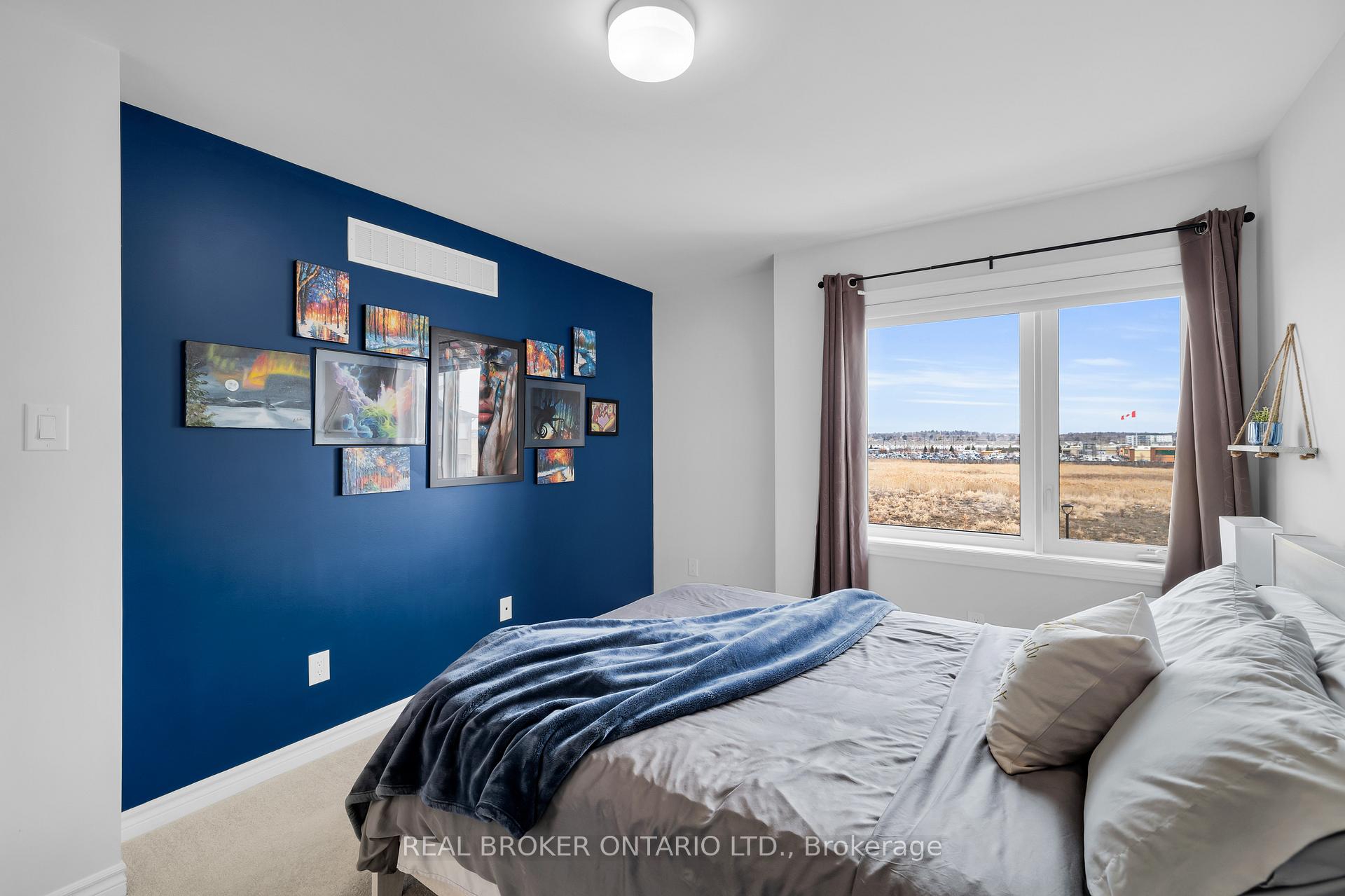 Photo 15 of 405 Pilot Private, Ottawa, Kanata - Emerald Meadows/Trailwest — HOMEH