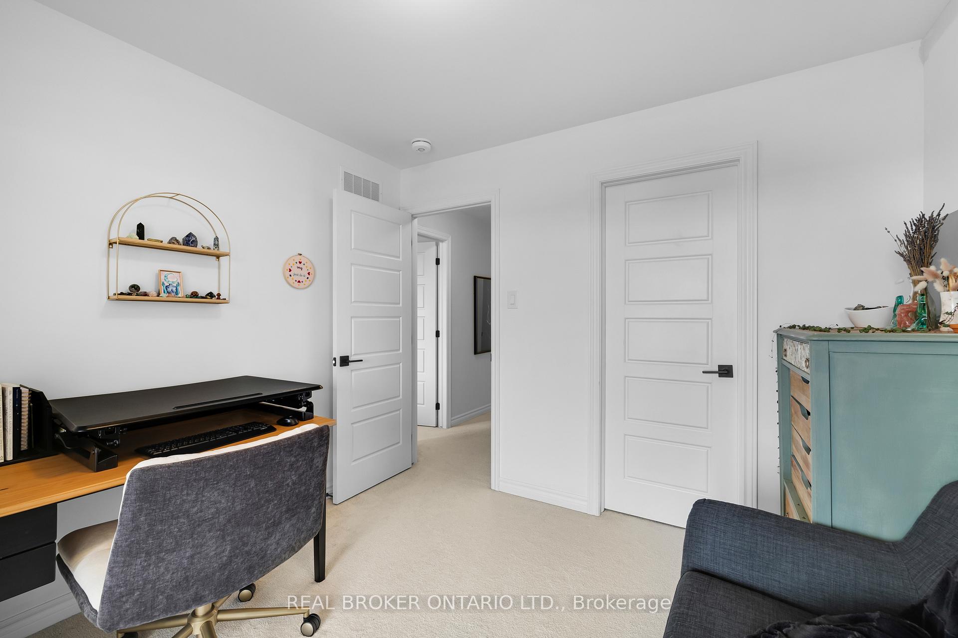 Photo 18 of 405 Pilot Private, Ottawa, Kanata - Emerald Meadows/Trailwest — HOMEH