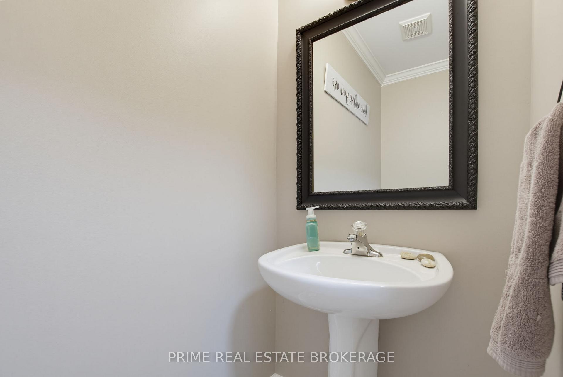 Photo 14 of 3 Watson Crescent, Central Elgin, Rural Central Elgin — HOMEH