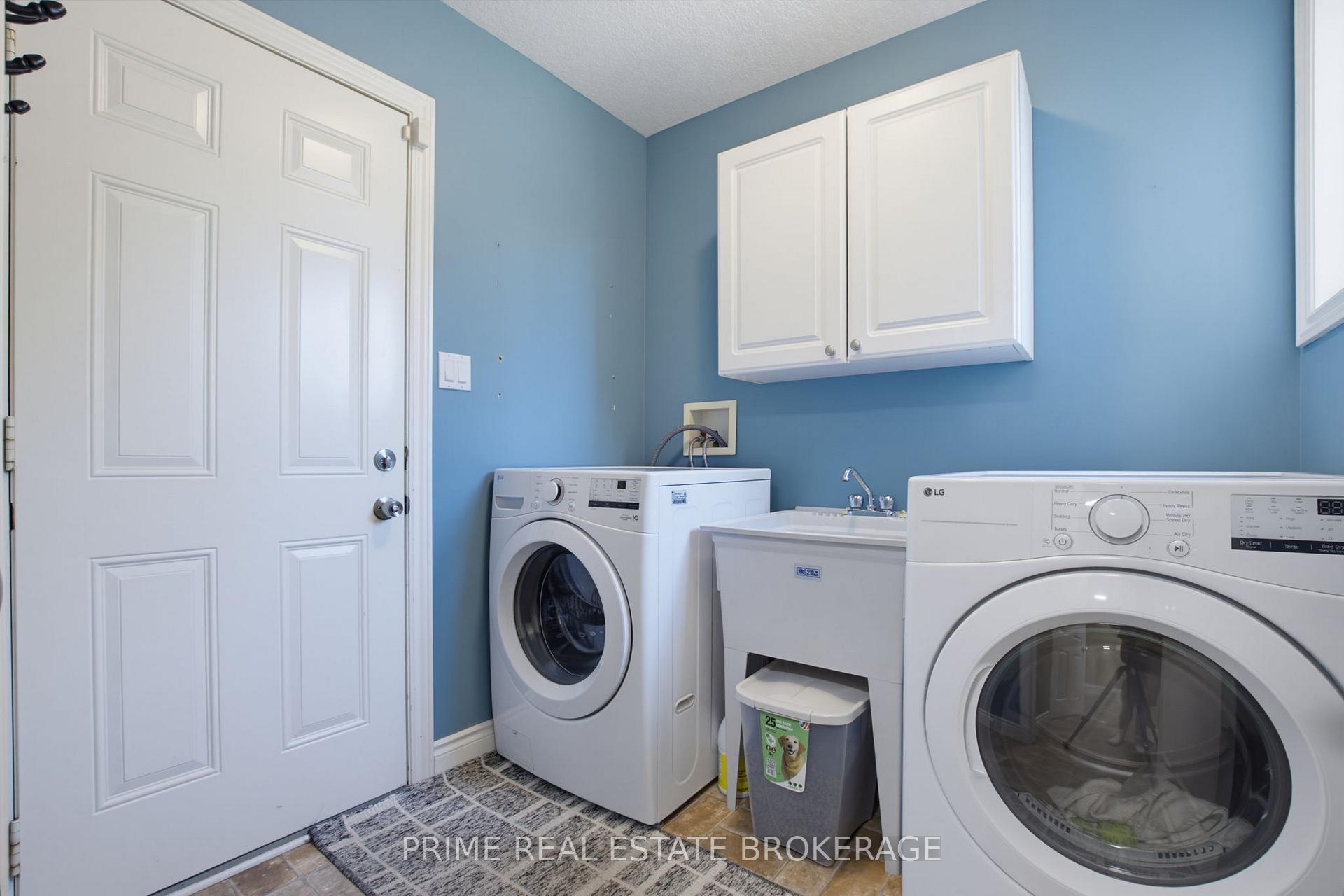Photo 15 of 3 Watson Crescent, Central Elgin, Rural Central Elgin — HOMEH