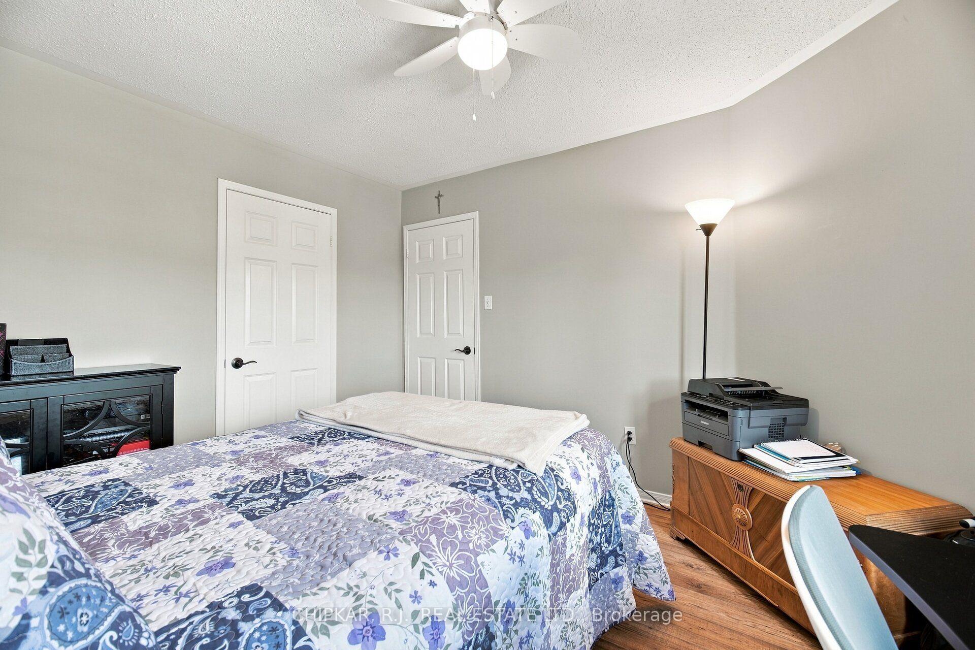 Photo 27 of 41 Chester Crescent, Halton Hills, Georgetown — HOMEH