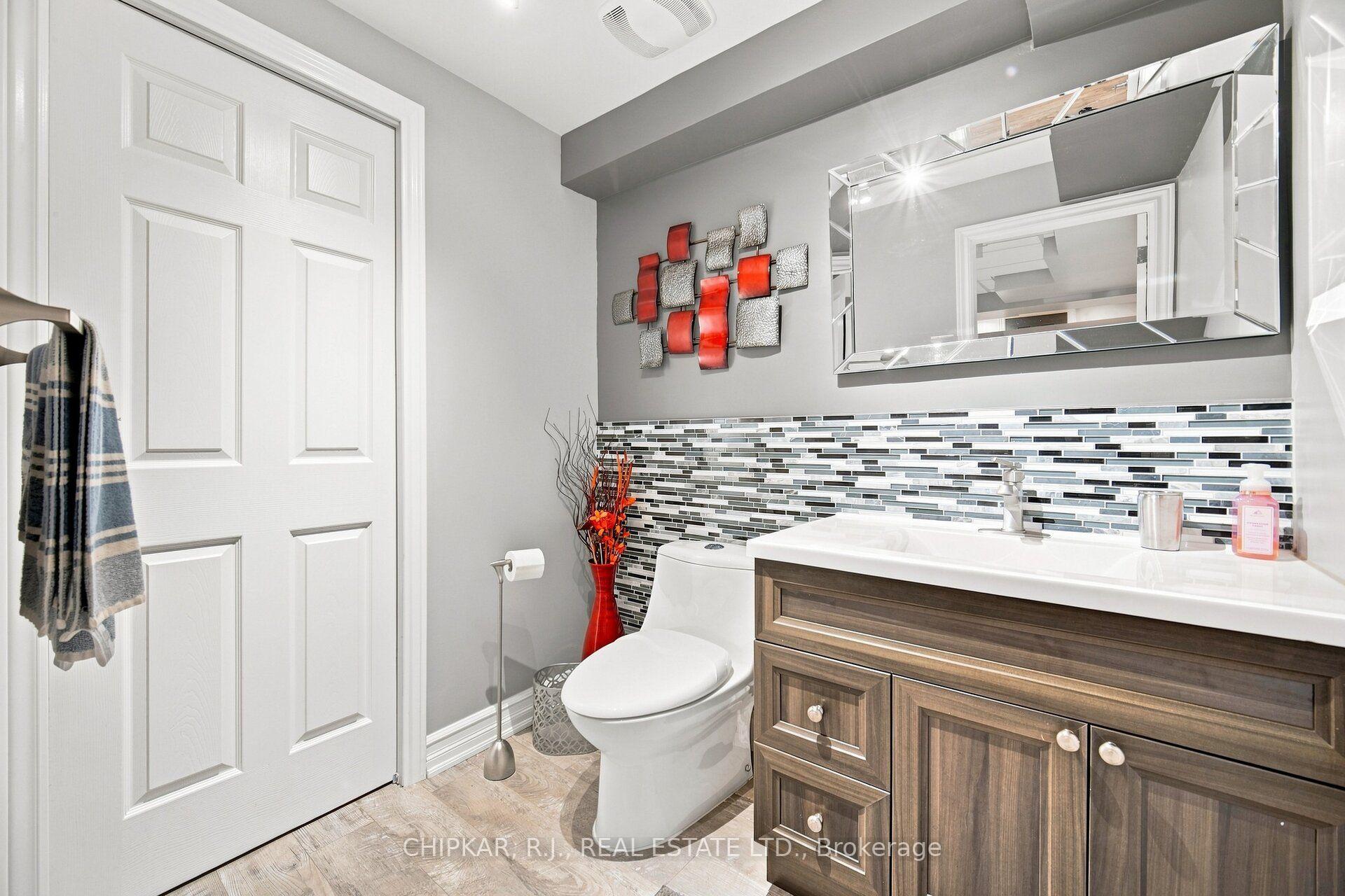 Photo 38 of 41 Chester Crescent, Halton Hills, Georgetown — HOMEH
