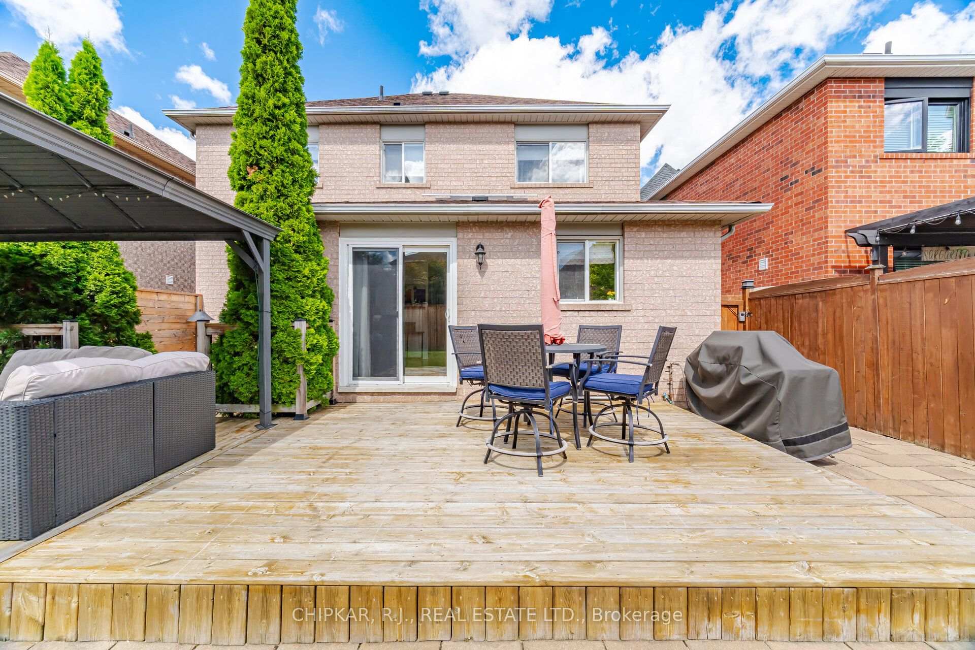 Photo 41 of 41 Chester Crescent, Halton Hills, Georgetown — HOMEH