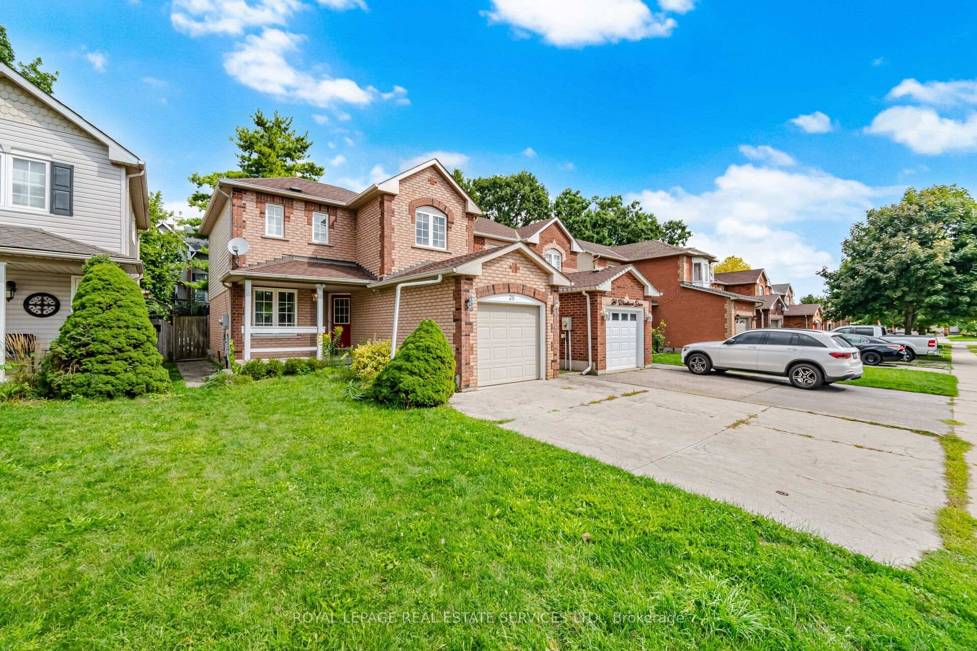 Photo 3 of 28 Wheatland Drive, Cambridge, Christopher-Champlain — HOMEH
