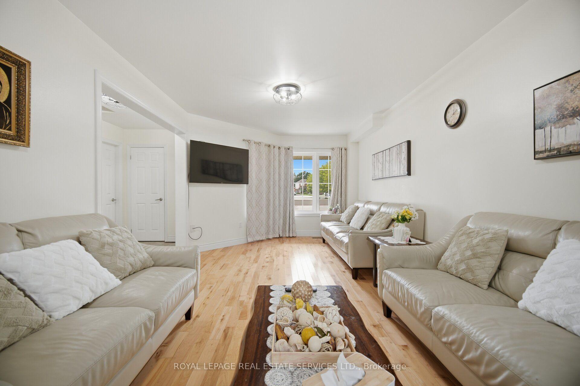 Photo 20 of 28 Wheatland Drive, Cambridge, Christopher-Champlain — HOMEH