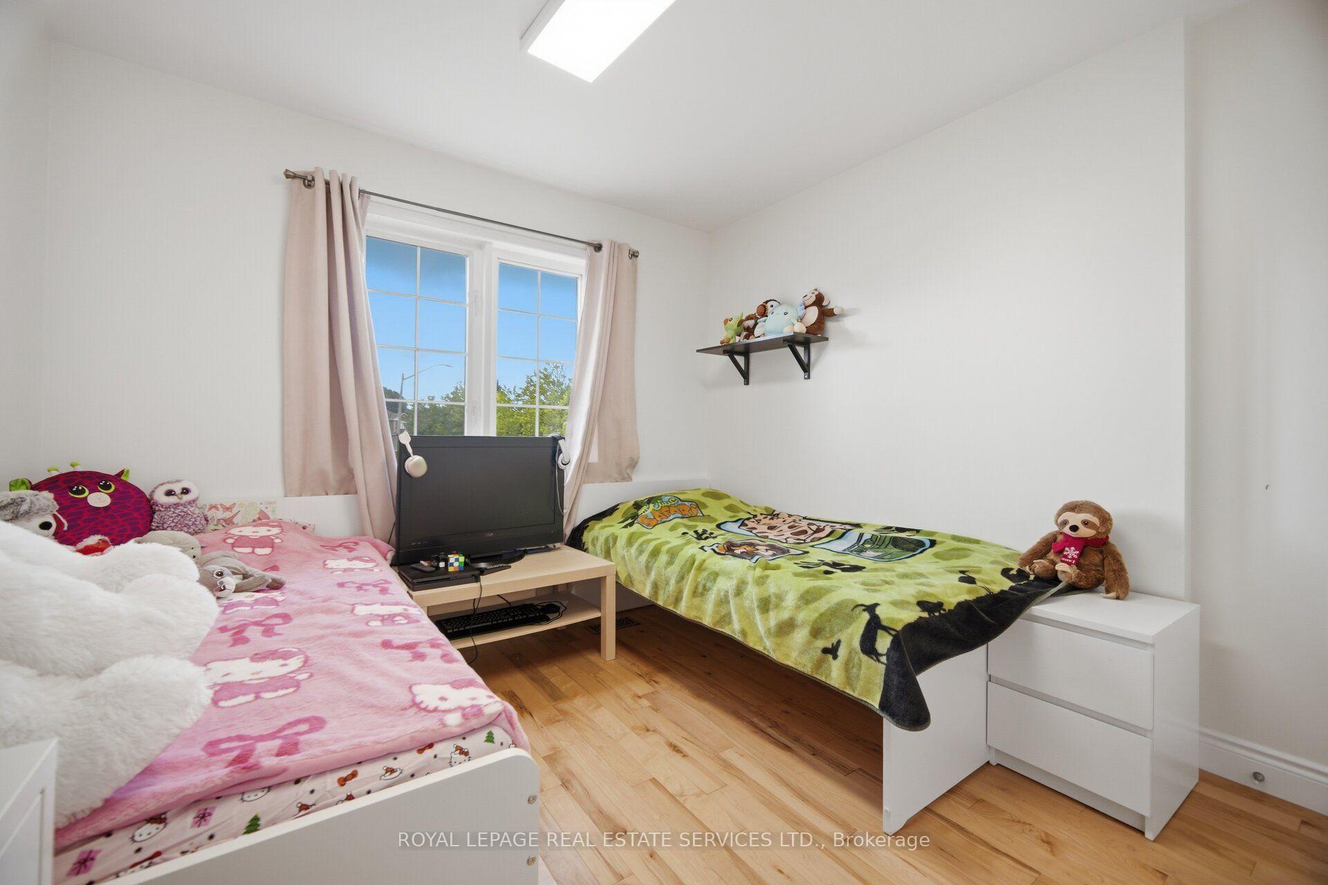 Photo 28 of 28 Wheatland Drive, Cambridge, Christopher-Champlain — HOMEH