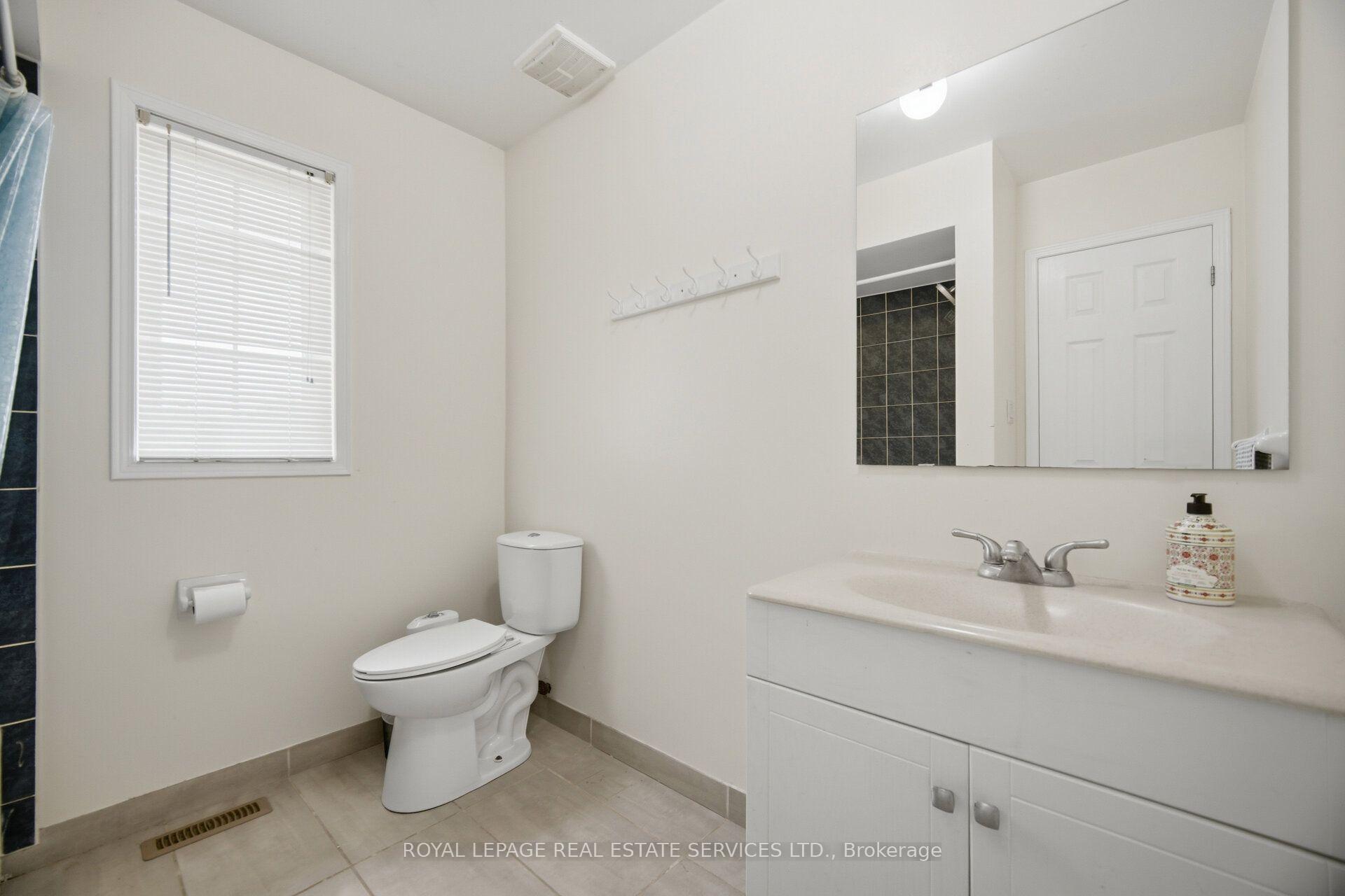 Photo 30 of 28 Wheatland Drive, Cambridge, Christopher-Champlain — HOMEH