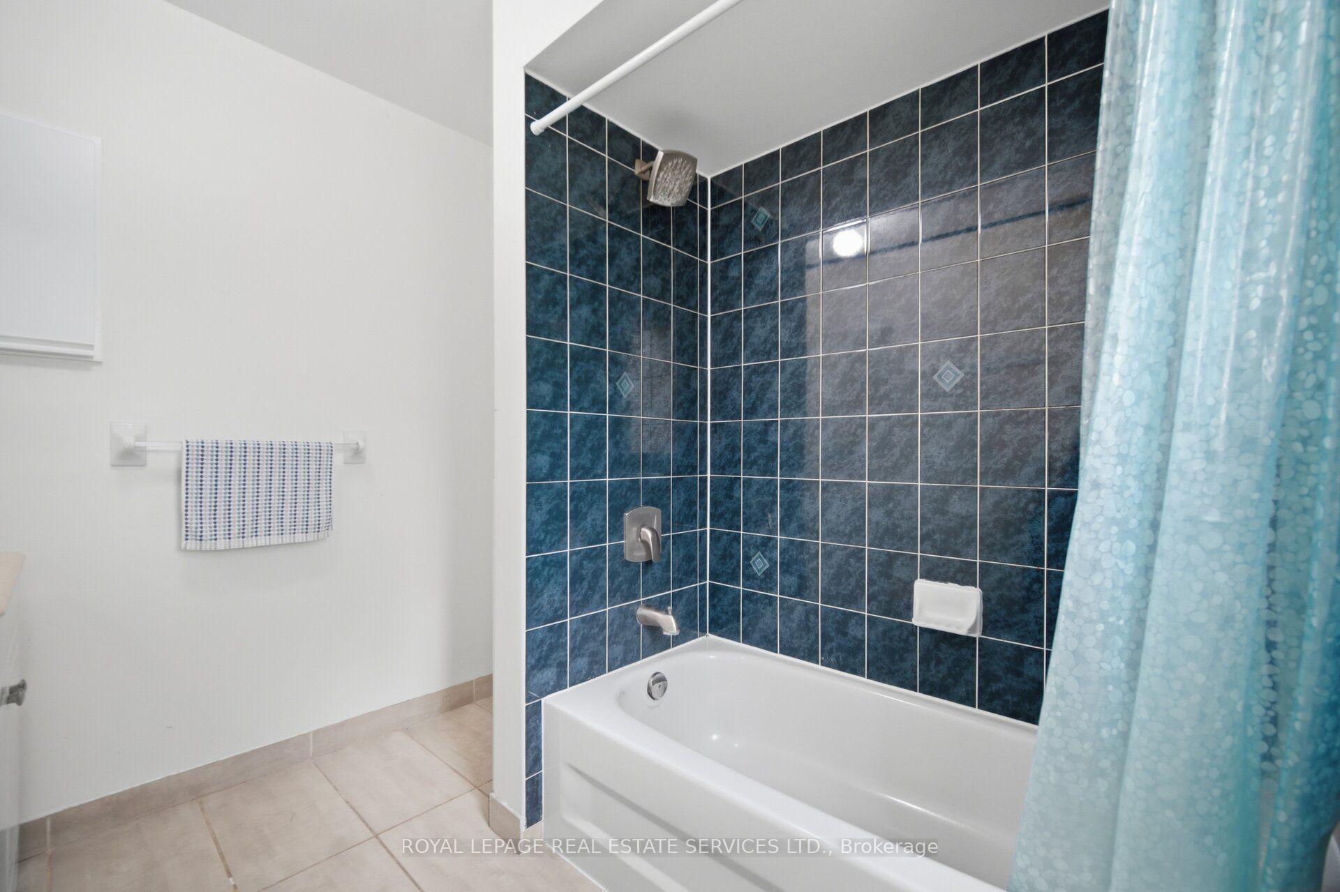 Photo 31 of 28 Wheatland Drive, Cambridge, Christopher-Champlain — HOMEH