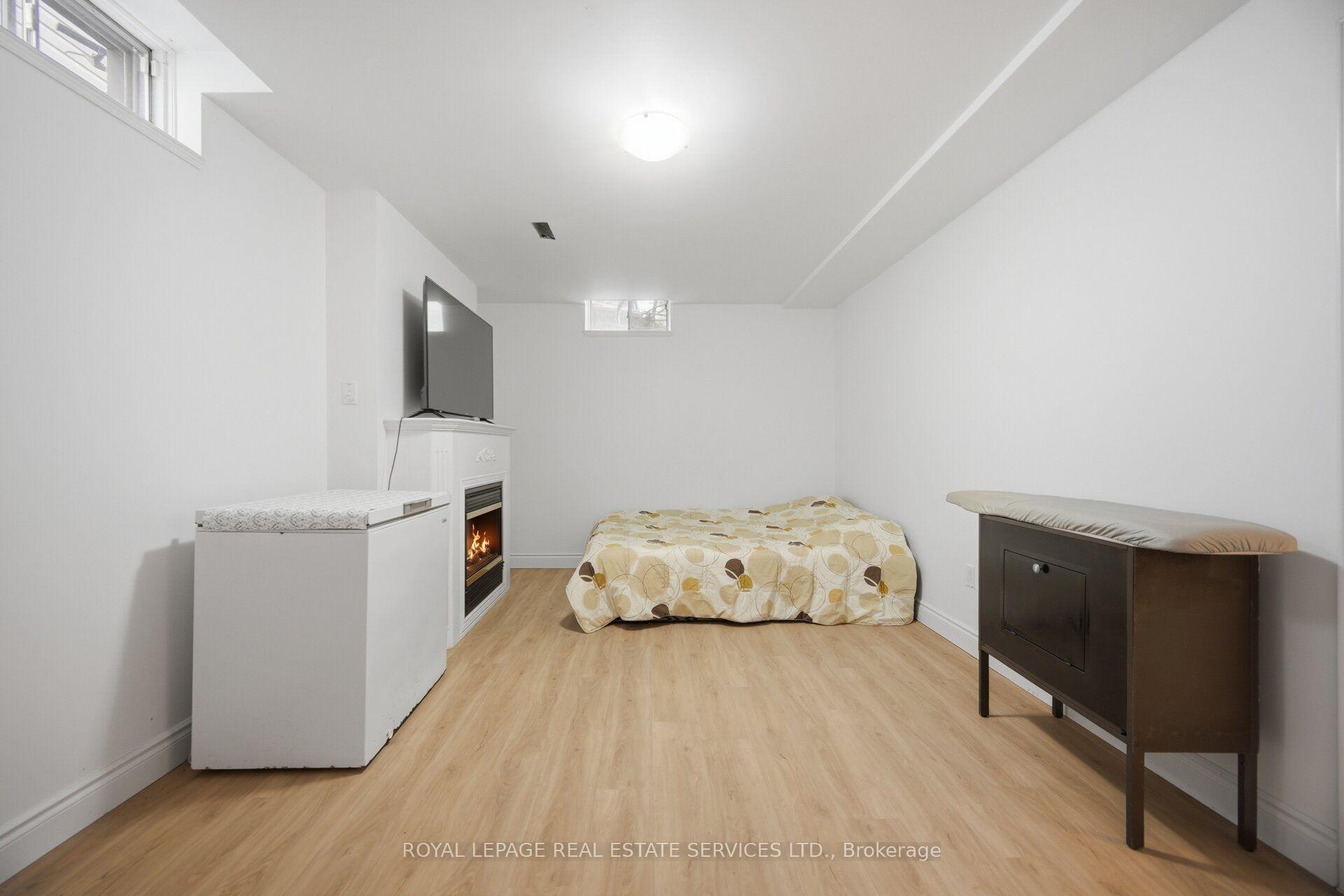 Photo 35 of 28 Wheatland Drive, Cambridge, Christopher-Champlain — HOMEH