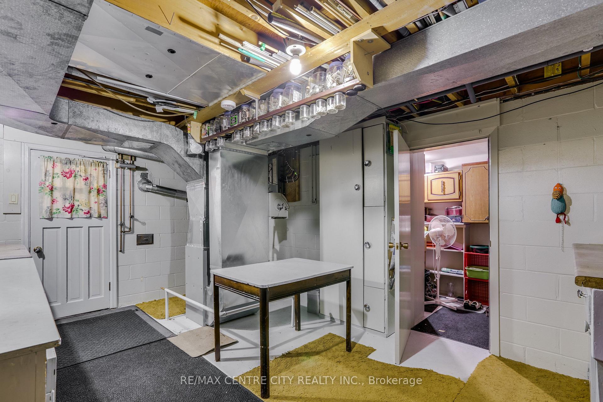 Photo 40 of 223 Halls Mill Road, London, South B — HOMEH