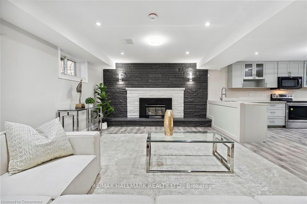 Photo 7 of 34 Jerseyville Road E, Hamilton, Ancaster — HOMEH