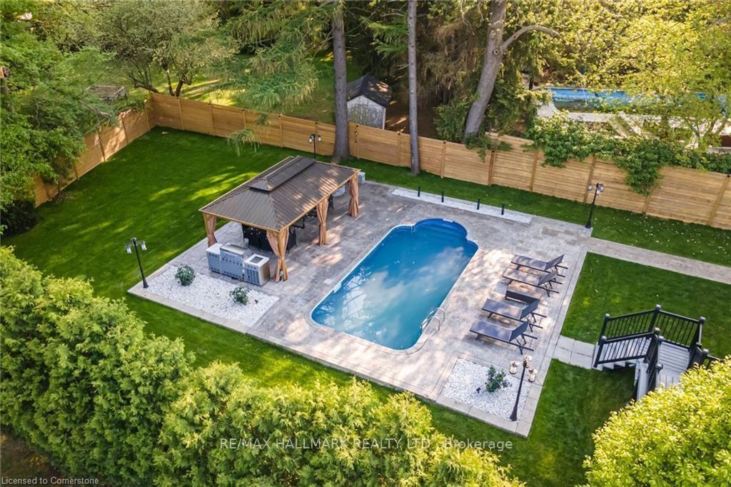 Photo 11 of 34 Jerseyville Road E, Hamilton, Ancaster — HOMEH