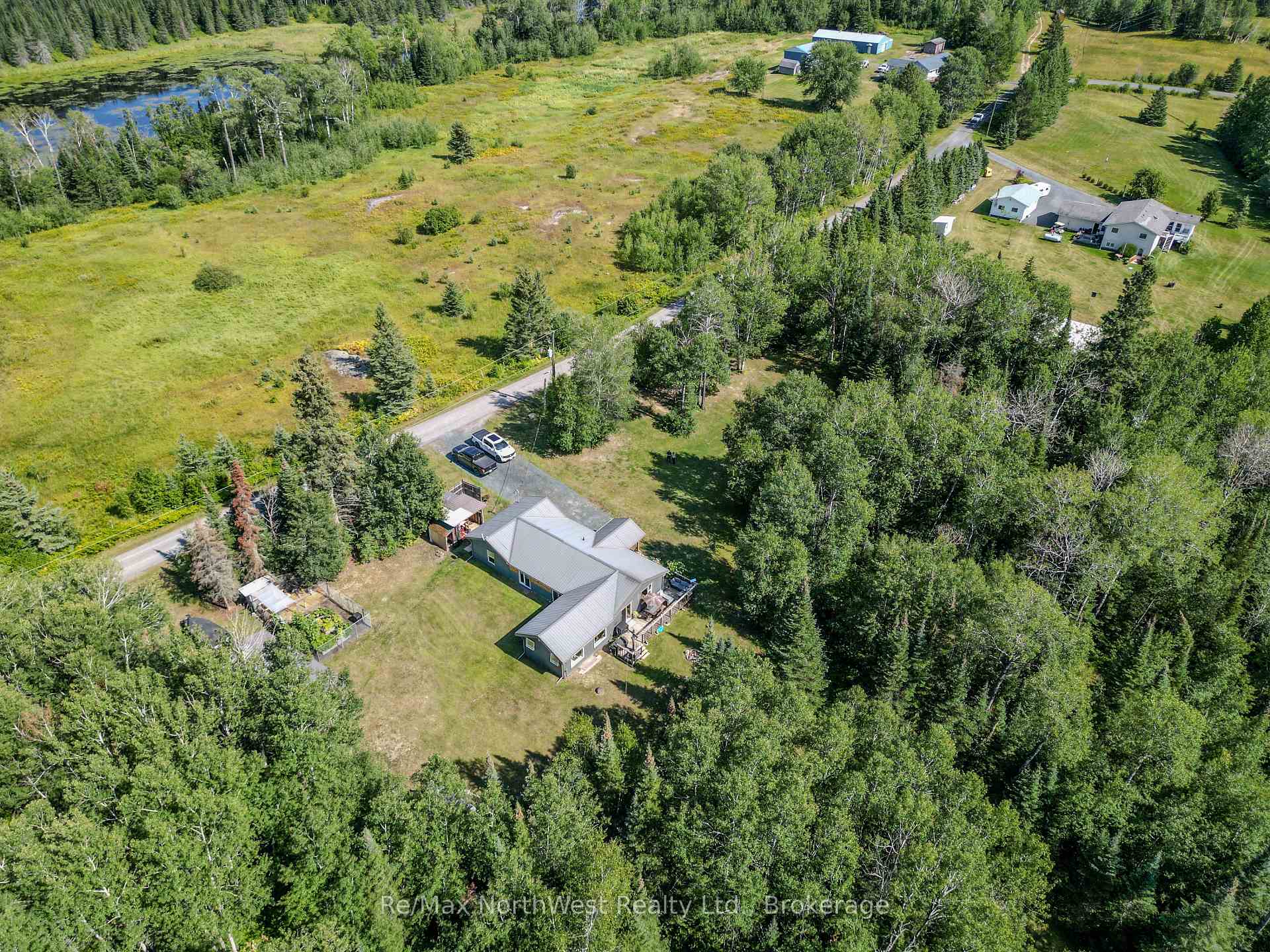 Photo 44 of 78 Sundin Road, Kenora Remote Area, West of Kenora — HOMEH