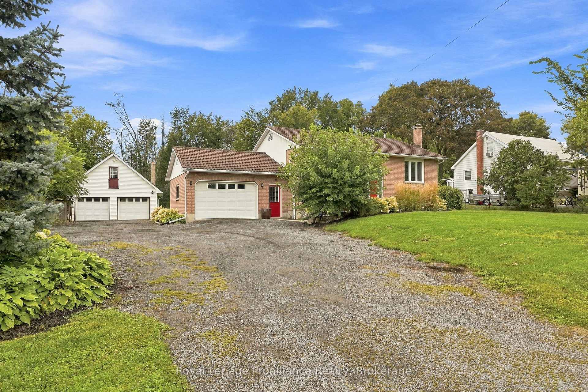Photo 1 of 131 Ashley Street, Belleville, Thurlow Ward — HOMEH