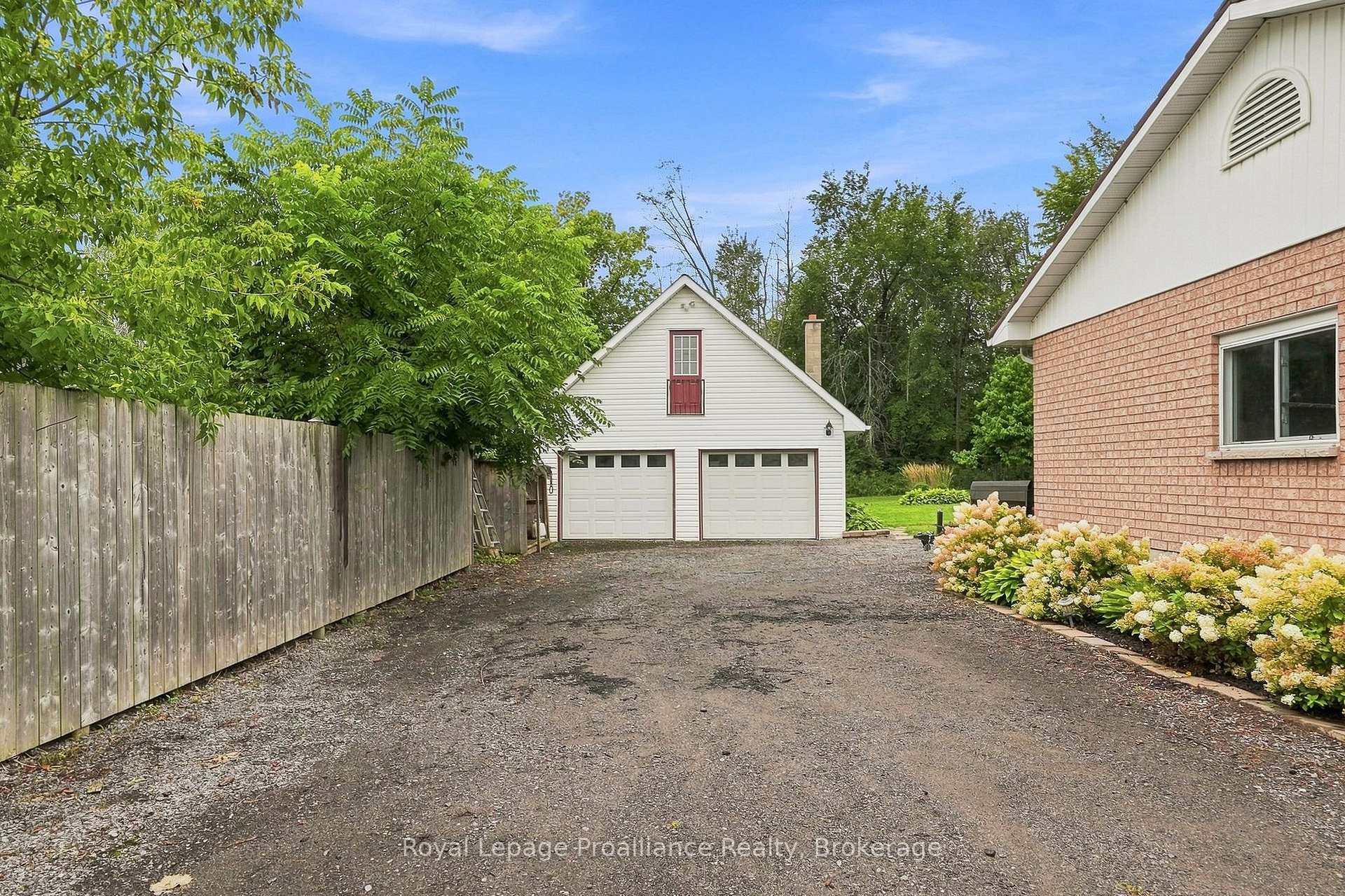 Photo 34 of 131 Ashley Street, Belleville, Thurlow Ward — HOMEH