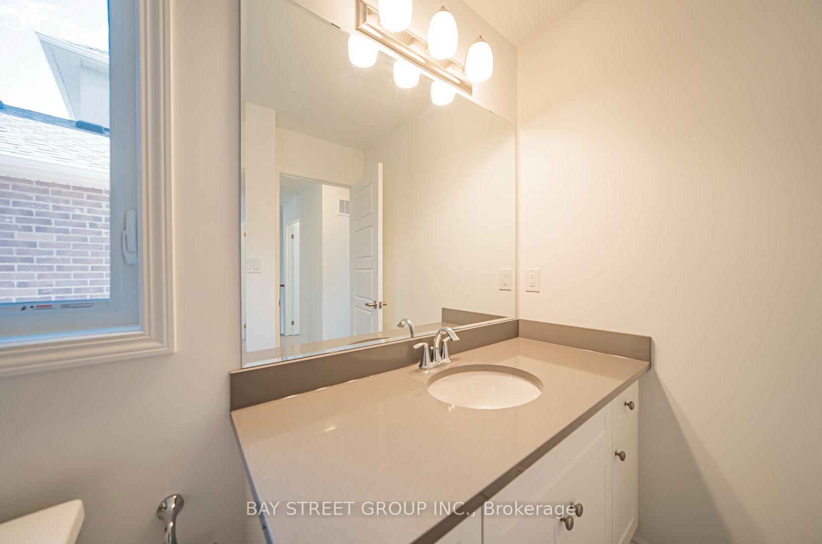 Photo 28 of 1403 William Halton Parkway, Oakville, Northwest — HOMEH