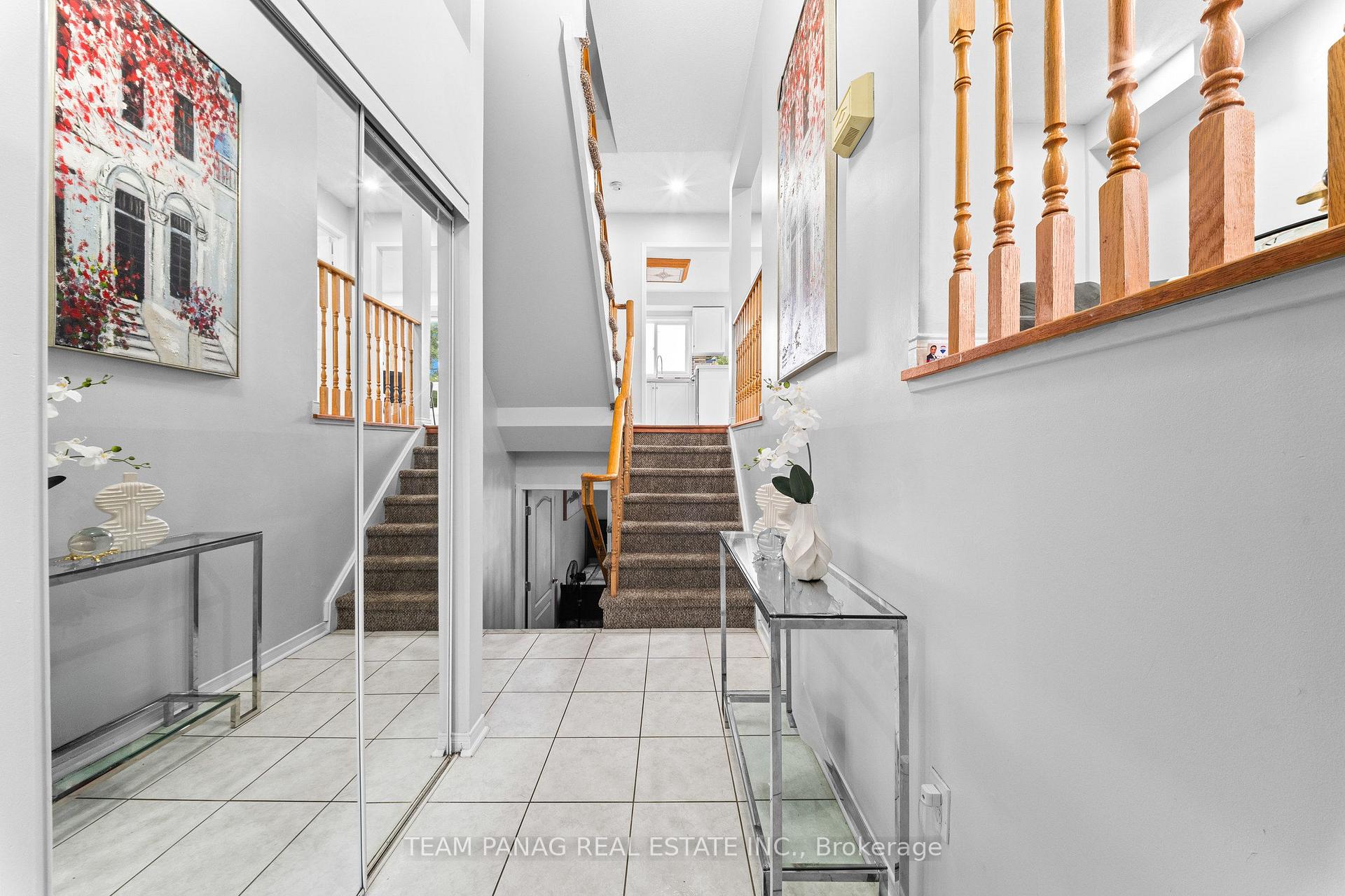 Photo 5 of Unit 21, 170 Havelock Drive, Brampton, Fletcher's Creek South — HOMEH