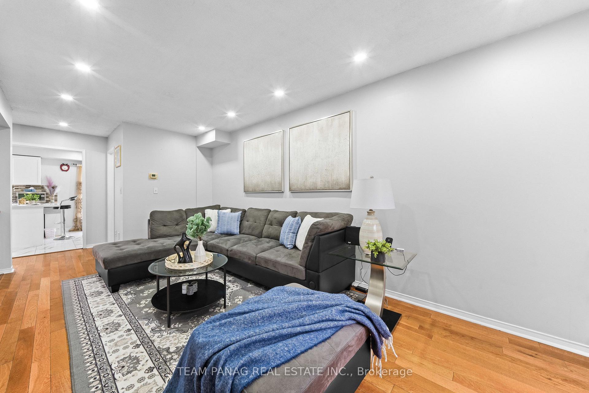 Photo 8 of Unit 21, 170 Havelock Drive, Brampton, Fletcher's Creek South — HOMEH