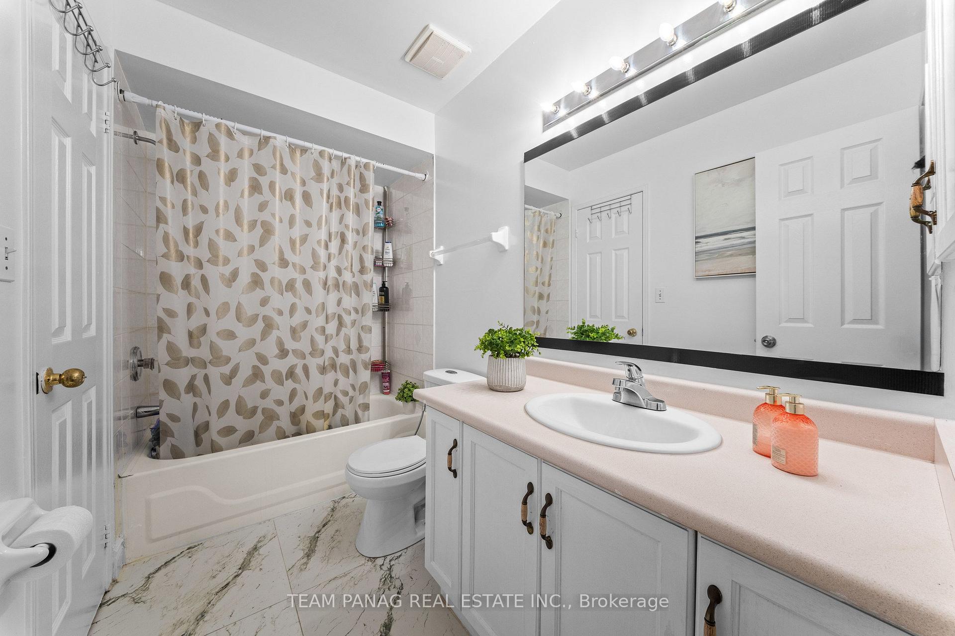 Photo 21 of Unit 21, 170 Havelock Drive, Brampton, Fletcher's Creek South — HOMEH