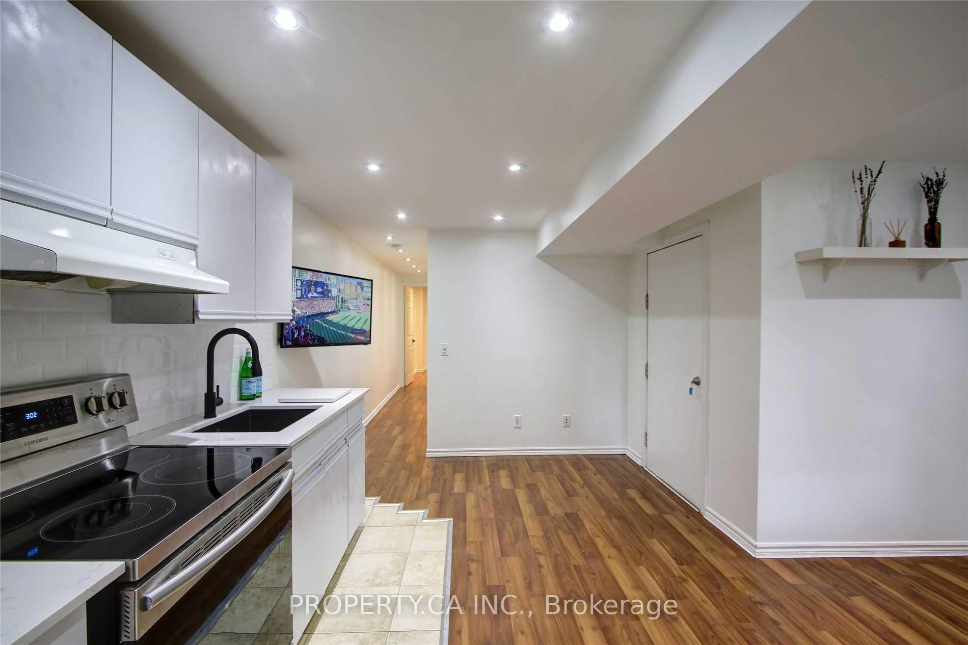 Photo 6 of Unit Lower, 1012 Ossington Avenue, Toronto, Dovercourt-Wallace Emerson-Junction — HOMEH