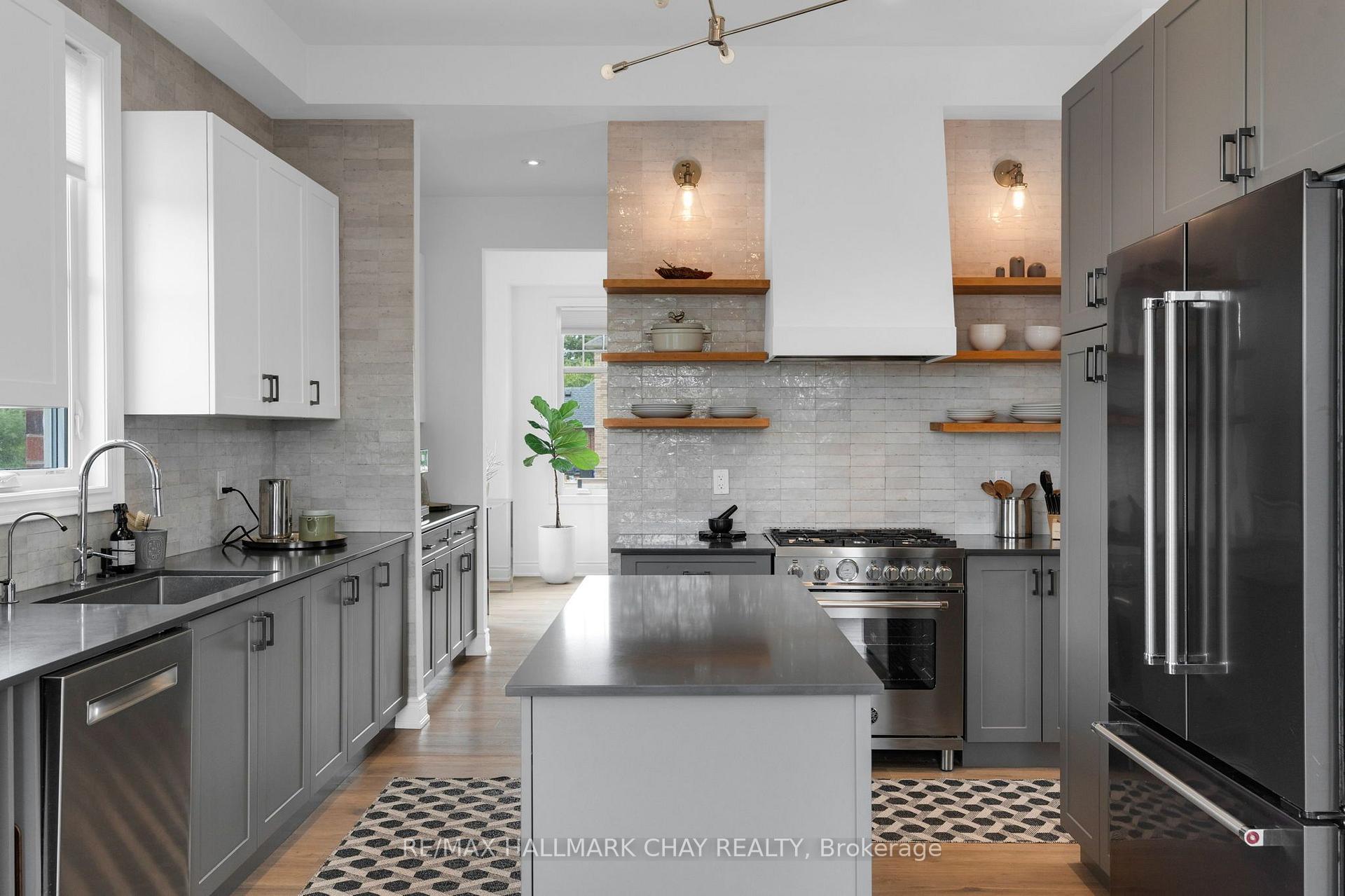 Photo 10 of 46 Francis Street E, Clearview, Creemore — HOMEH