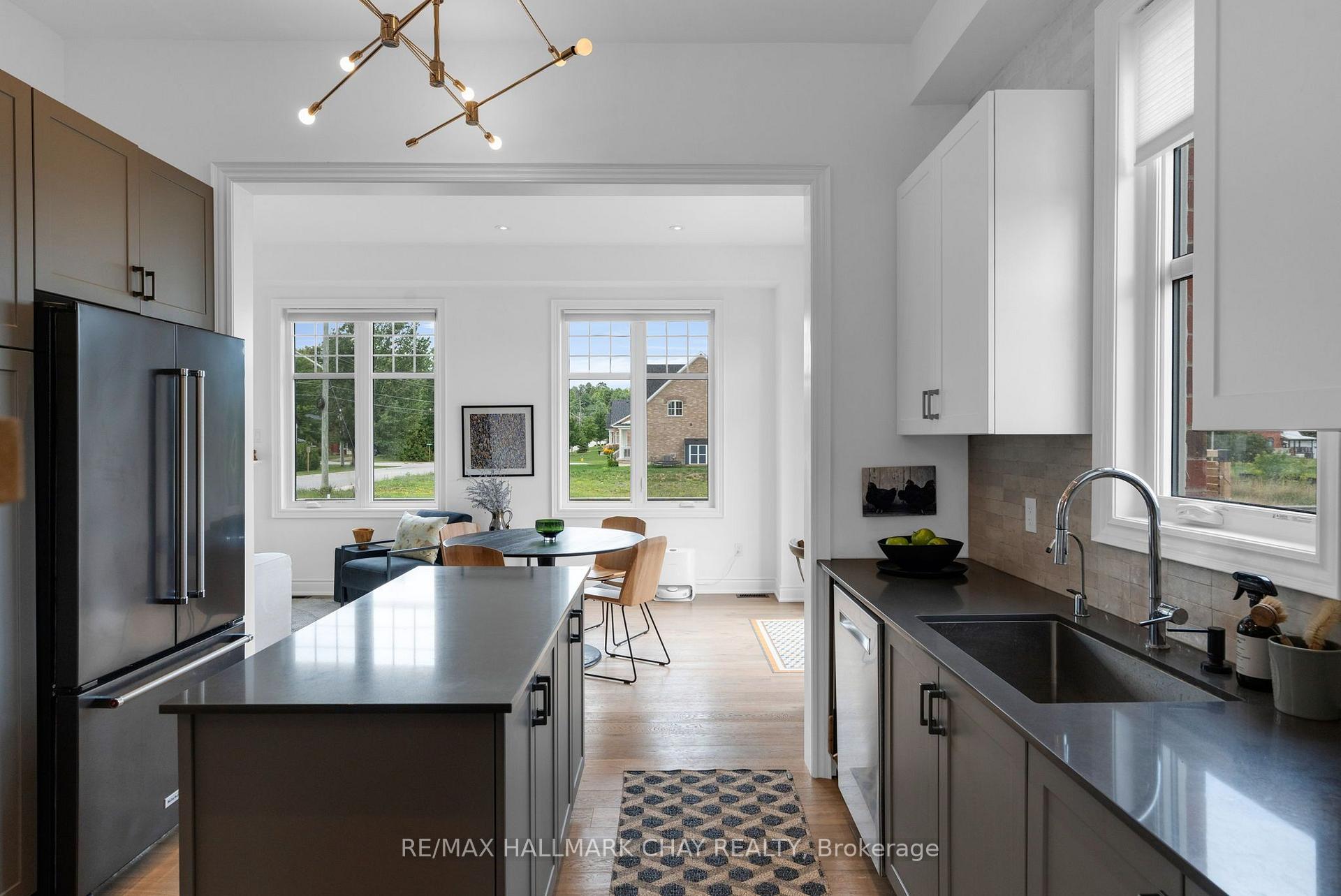 Photo 15 of 46 Francis Street E, Clearview, Creemore — HOMEH