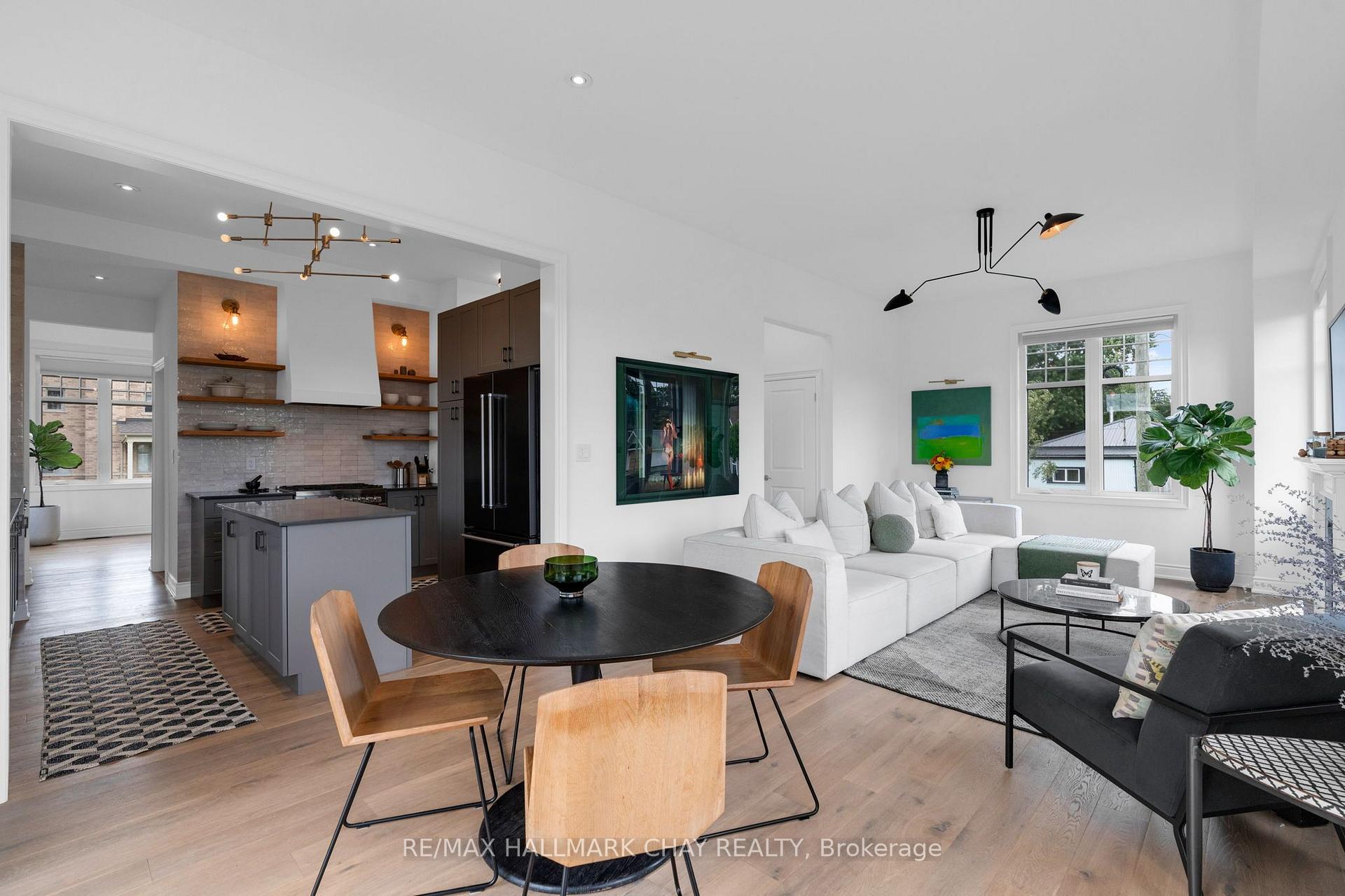 Photo 17 of 46 Francis Street E, Clearview, Creemore — HOMEH