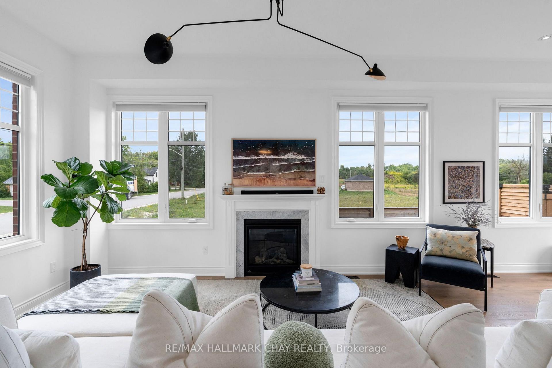 Photo 18 of 46 Francis Street E, Clearview, Creemore — HOMEH