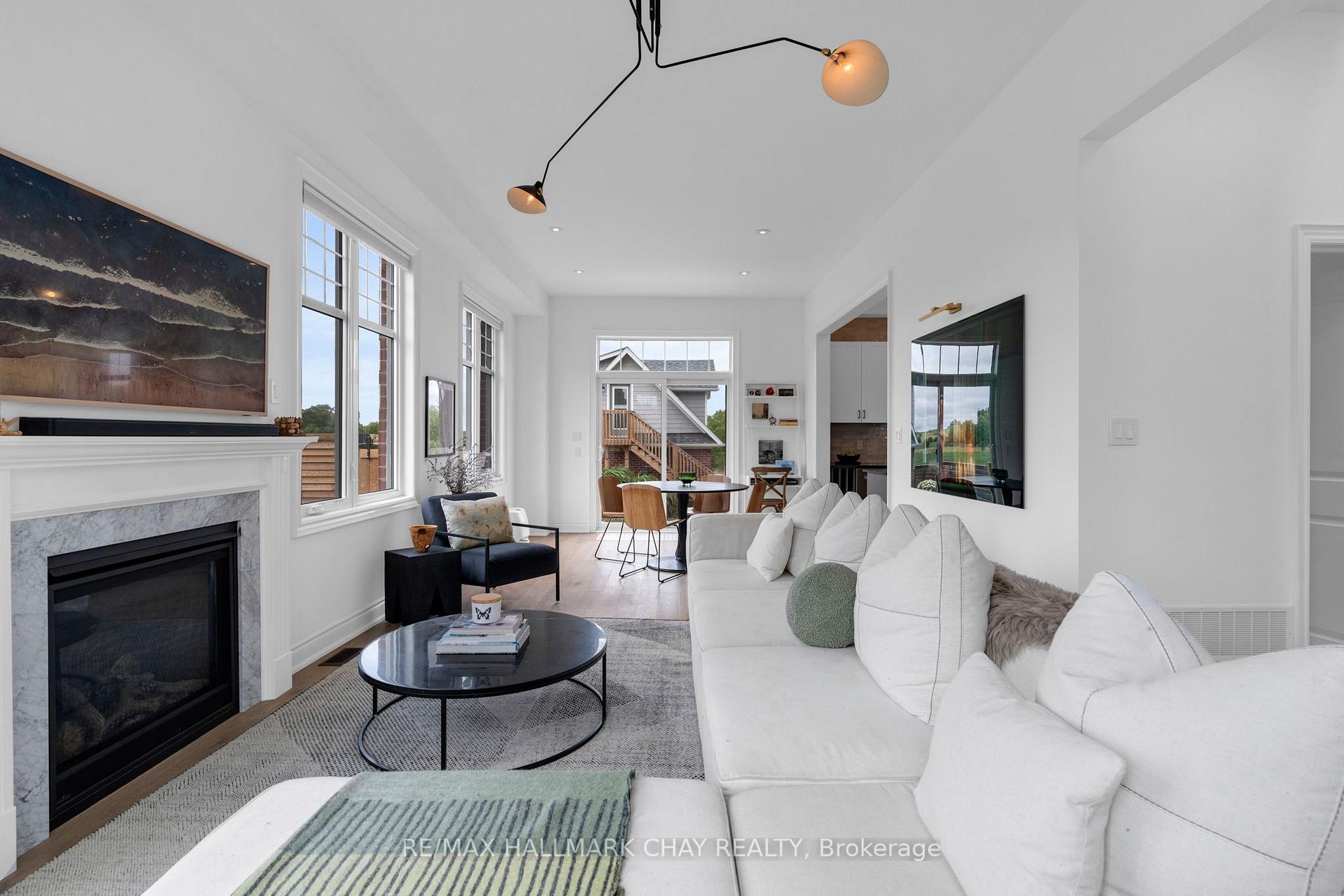 Photo 19 of 46 Francis Street E, Clearview, Creemore — HOMEH