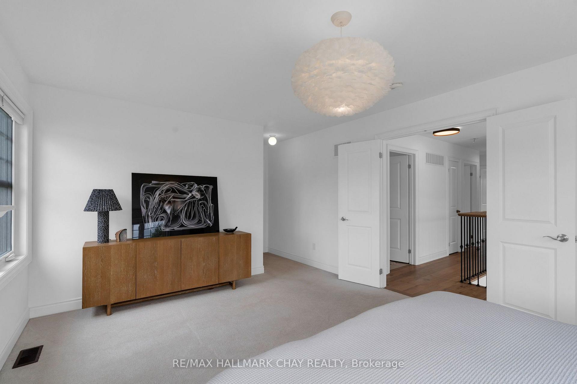 Photo 22 of 46 Francis Street E, Clearview, Creemore — HOMEH