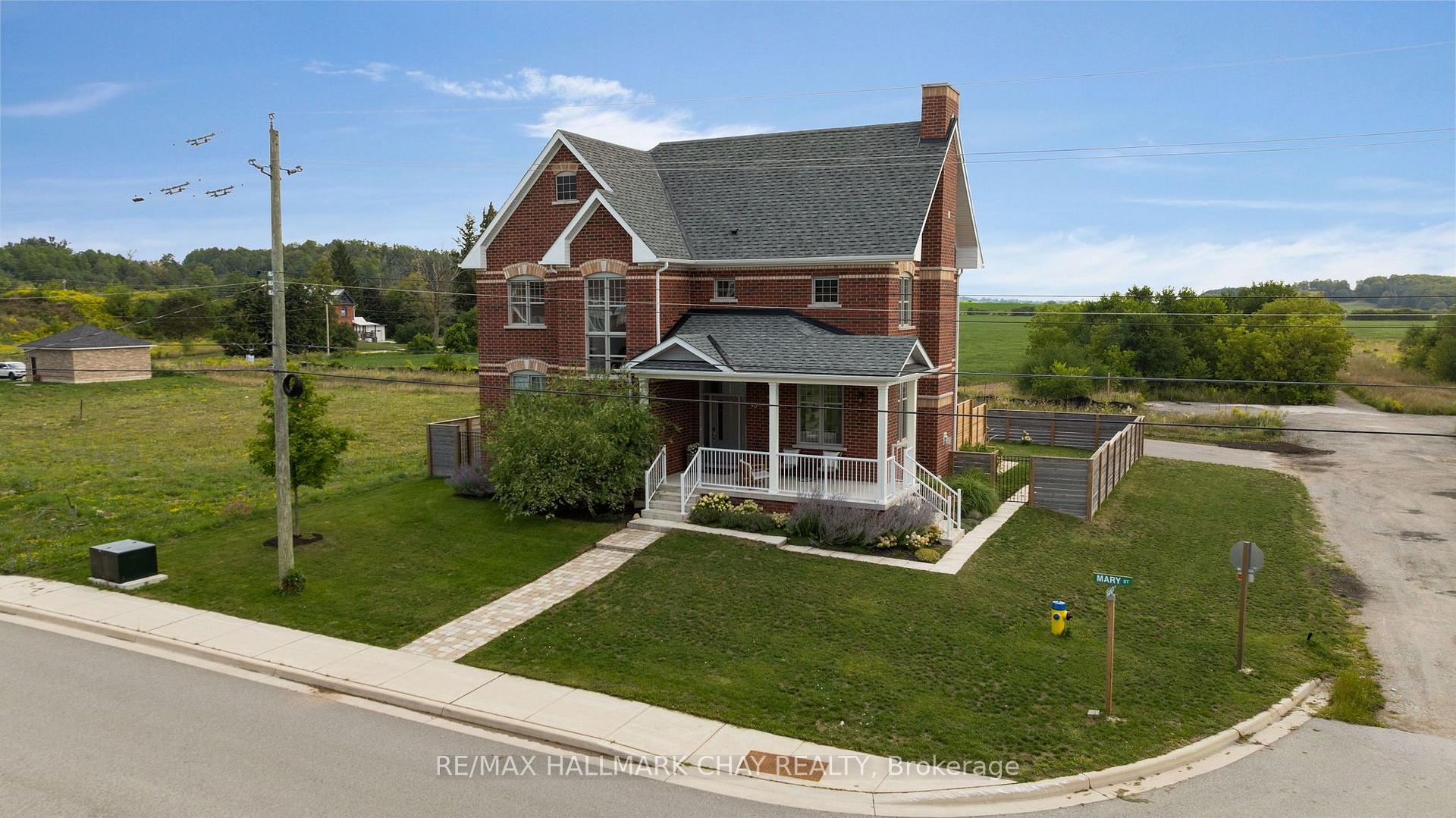 Photo 39 of 46 Francis Street E, Clearview, Creemore — HOMEH