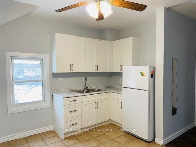 Photo 4 of Unit B, 20 Wedsworth Street, St. Catharines, Oakdale — HOMEH