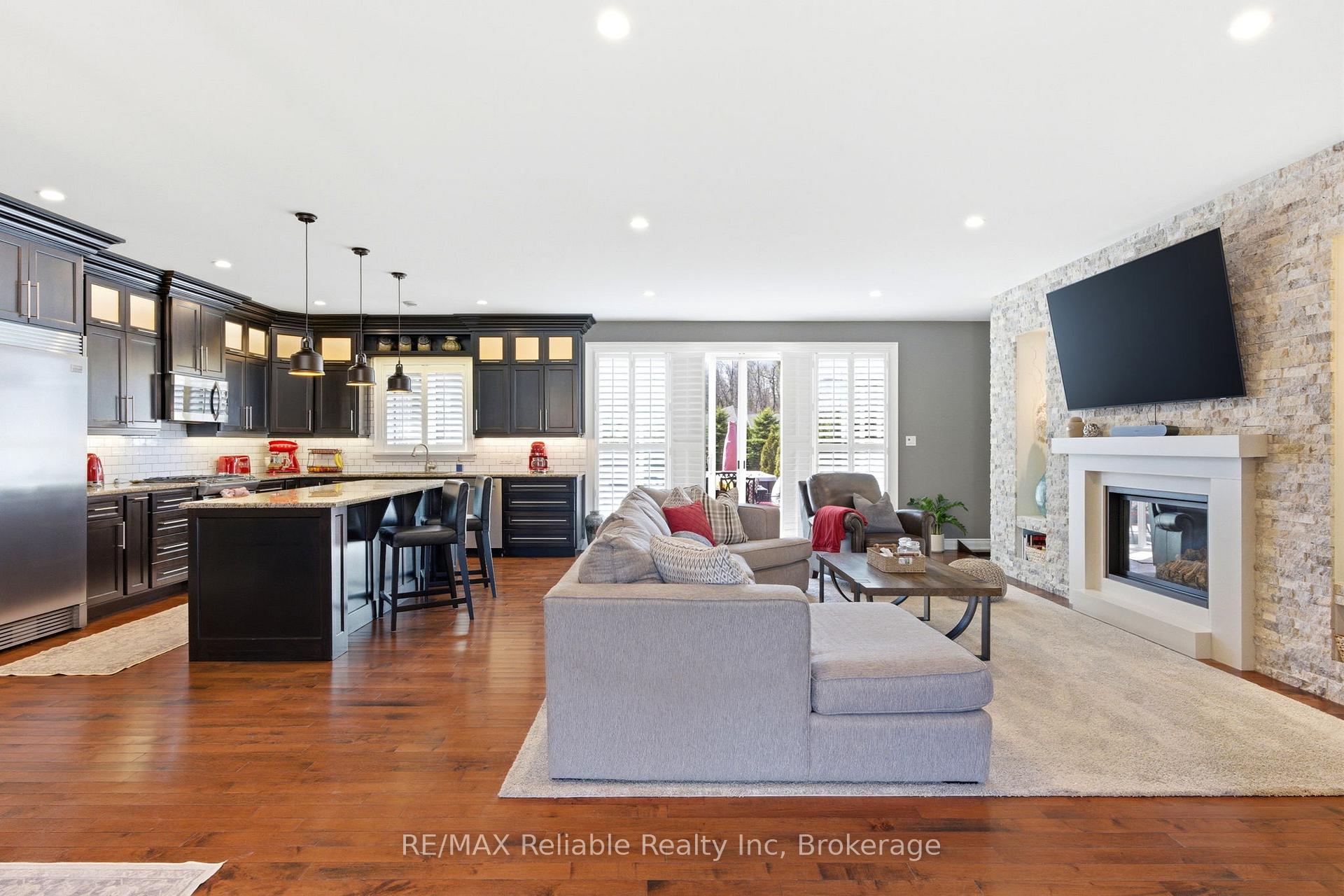 Photo 11 of 74764 Elm Crescent, Bluewater, Stanley — HOMEH
