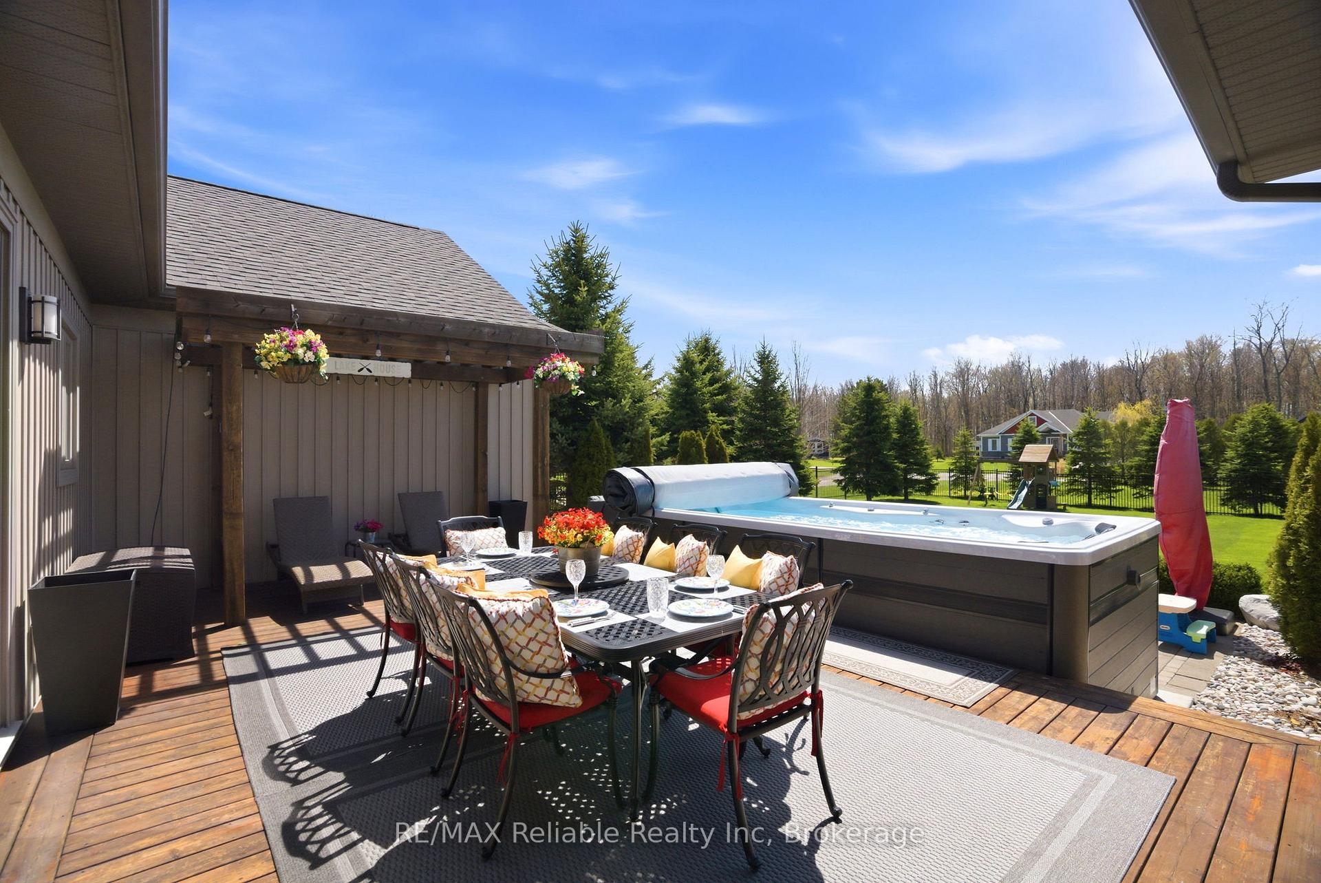 Photo 37 of 74764 Elm Crescent, Bluewater, Stanley — HOMEH