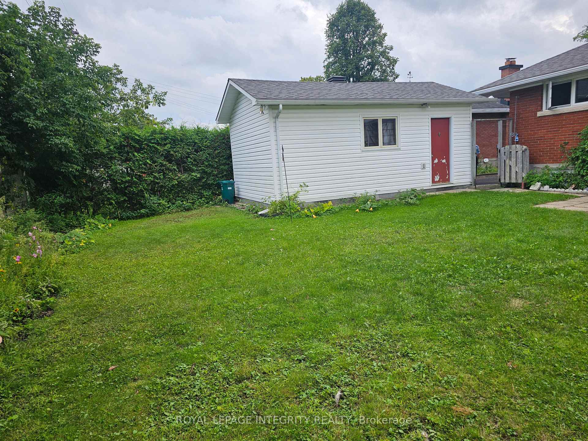 Photo 9 of 2150 Lemay Crescent, Ottawa, Elmvale Acres/Urbandale — HOMEH