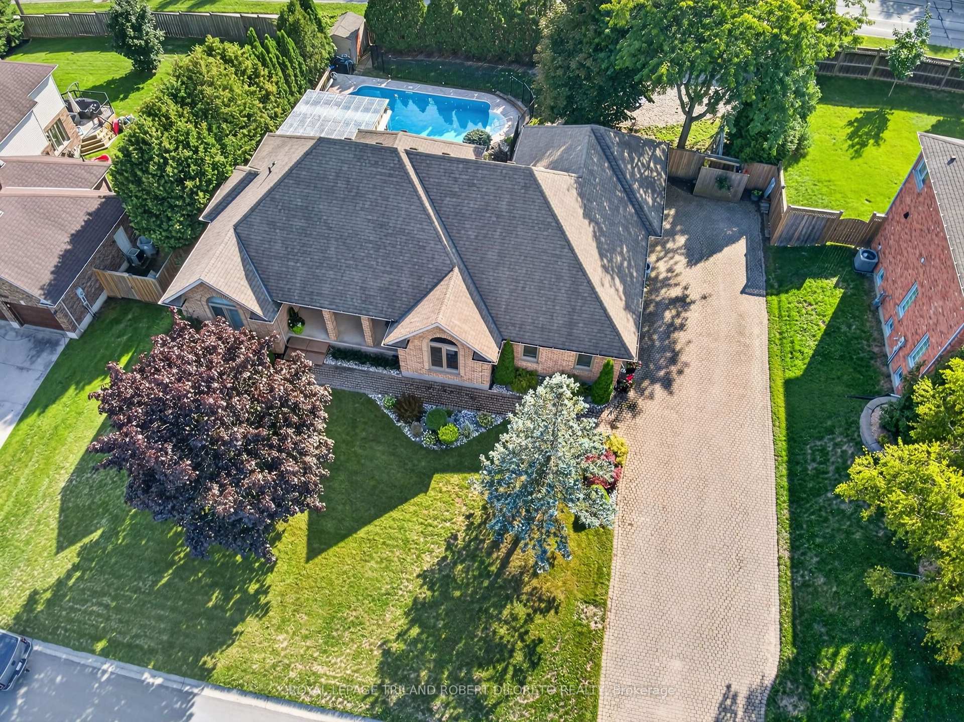 Photo of 19 Woodland Drive