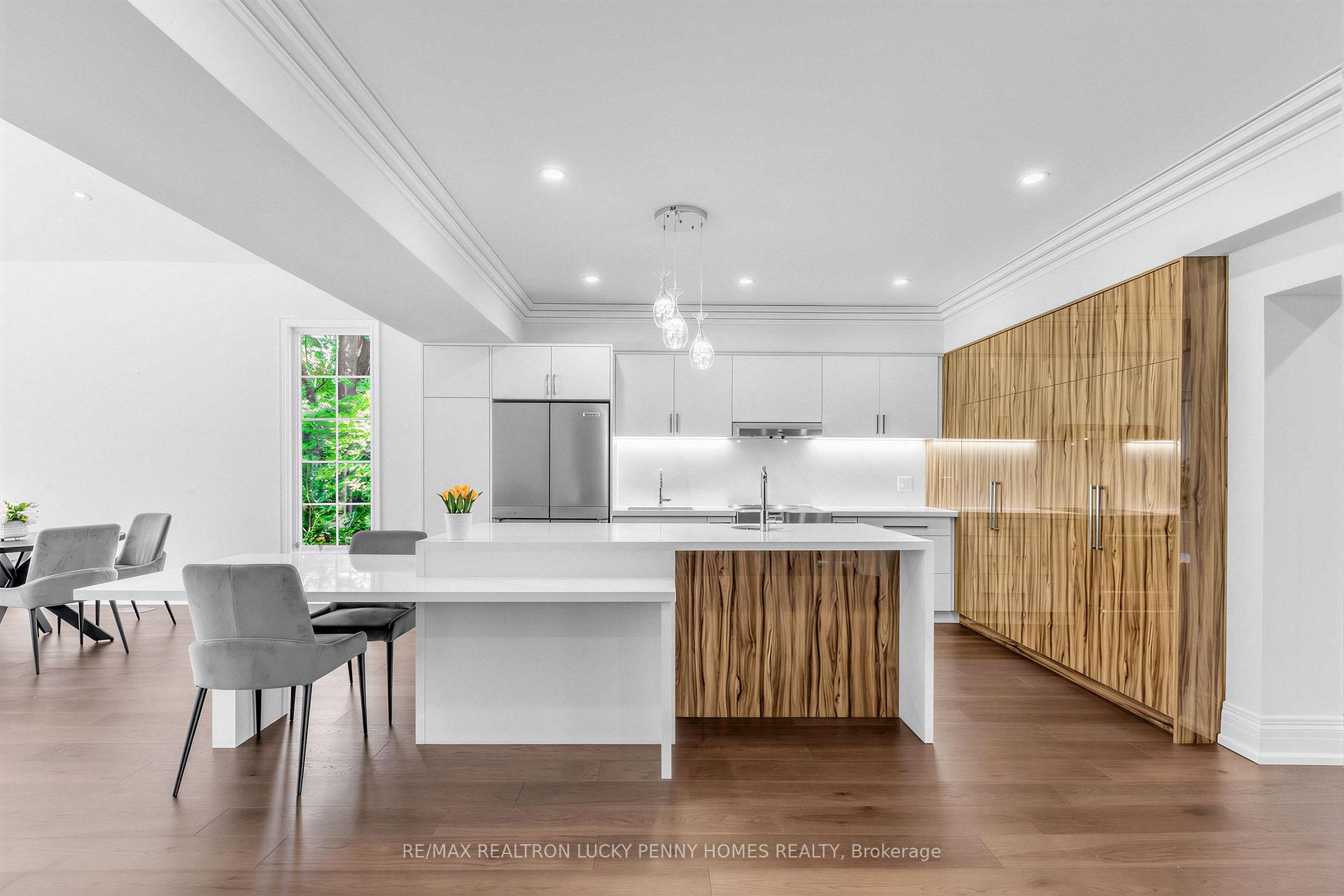 Photo 8 of 35 Cachet Parkway, Markham, Devil's Elbow — HOMEH