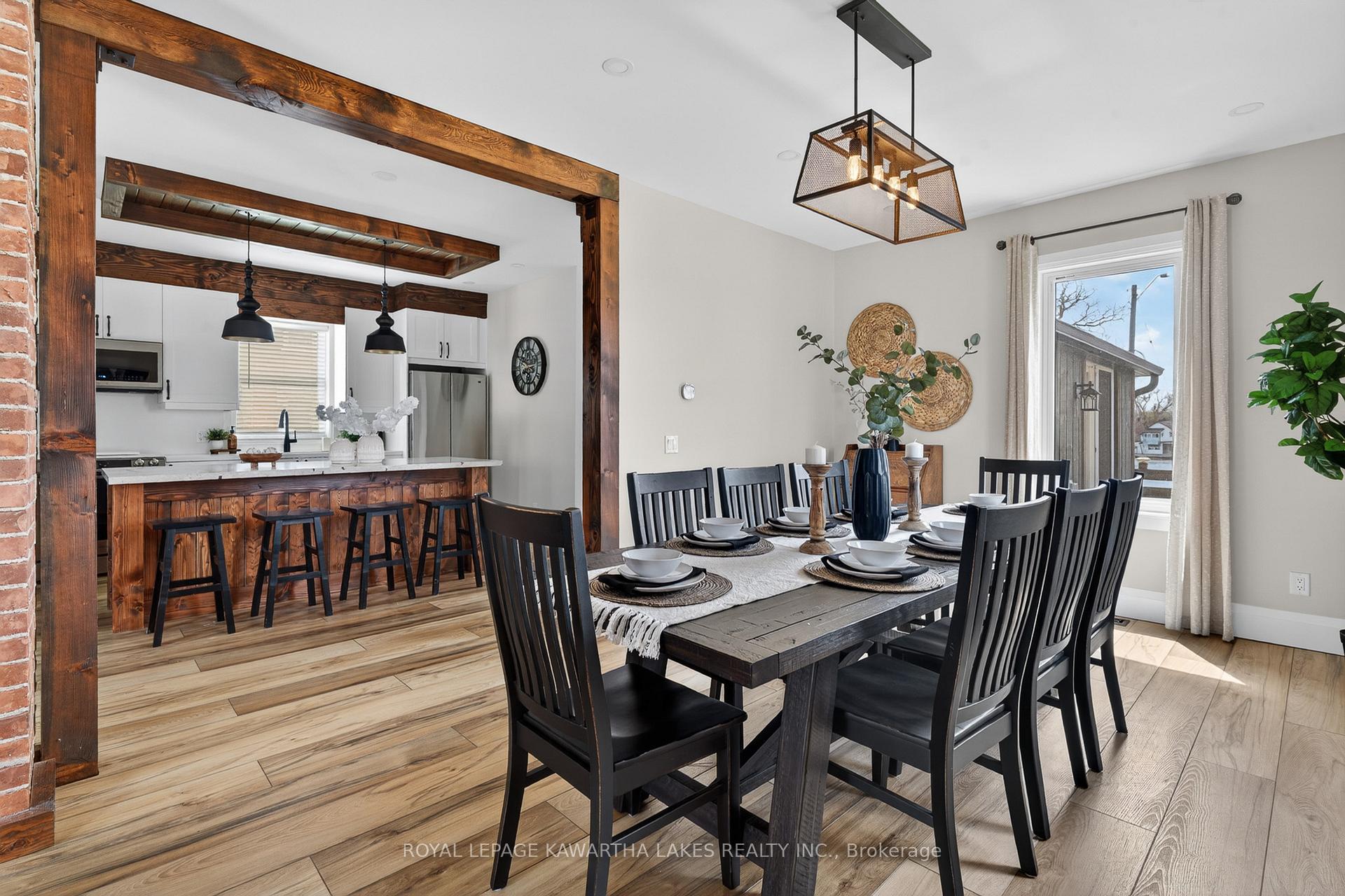 Photo 7 of 45 Oak Street, Kawartha Lakes, Fenelon Falls — HOMEH