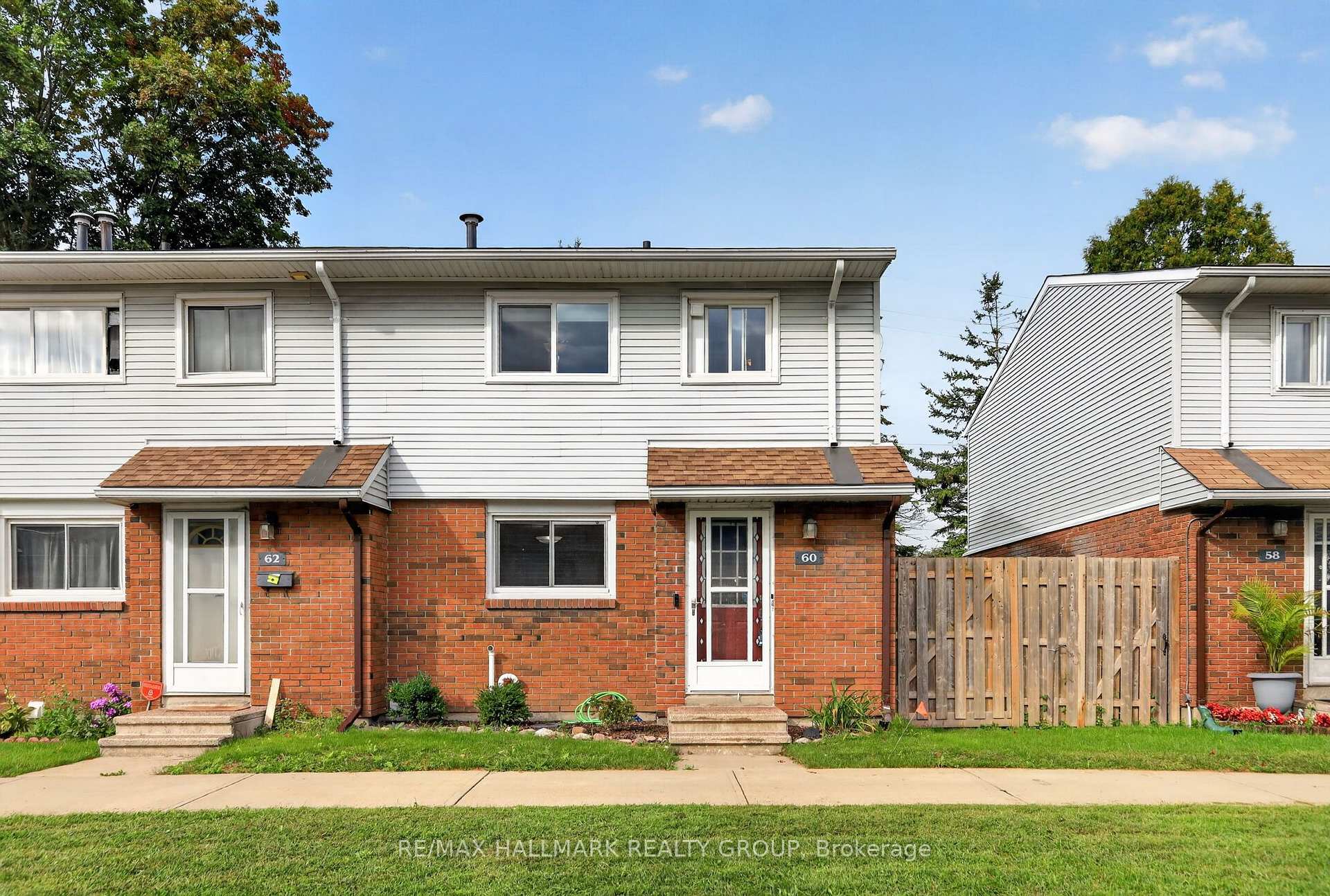 Photo 2 of Unit 60, 1045 Morrison Drive, Ottawa, Redwood Park — HOMEH