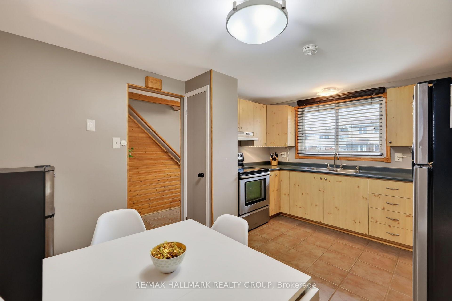 Photo 8 of Unit 60, 1045 Morrison Drive, Ottawa, Redwood Park — HOMEH