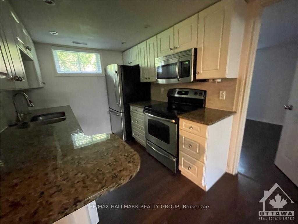 Photo 13 of 2 Indian Road, Ottawa, Meadowlands/St. Claire Gardens — HOMEH