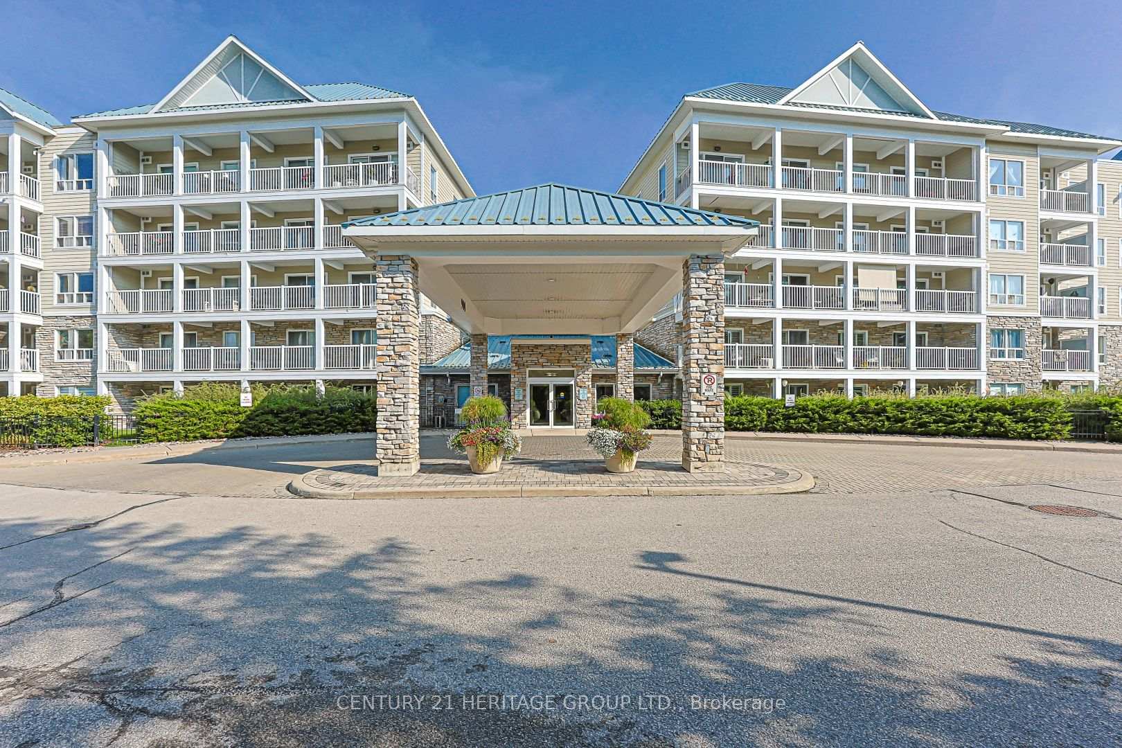 Front of Unit 211, 900 Bogart Mill Trail